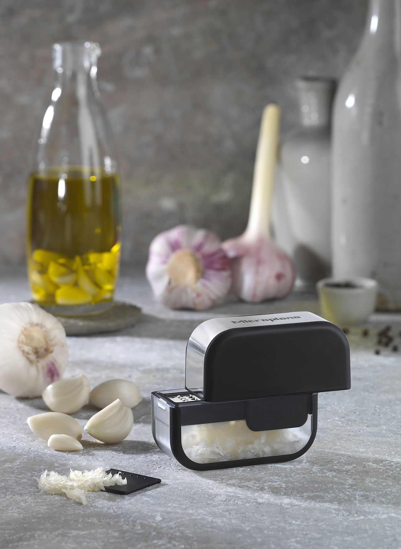Microplane Knoblauchschneider: SCHWARZ