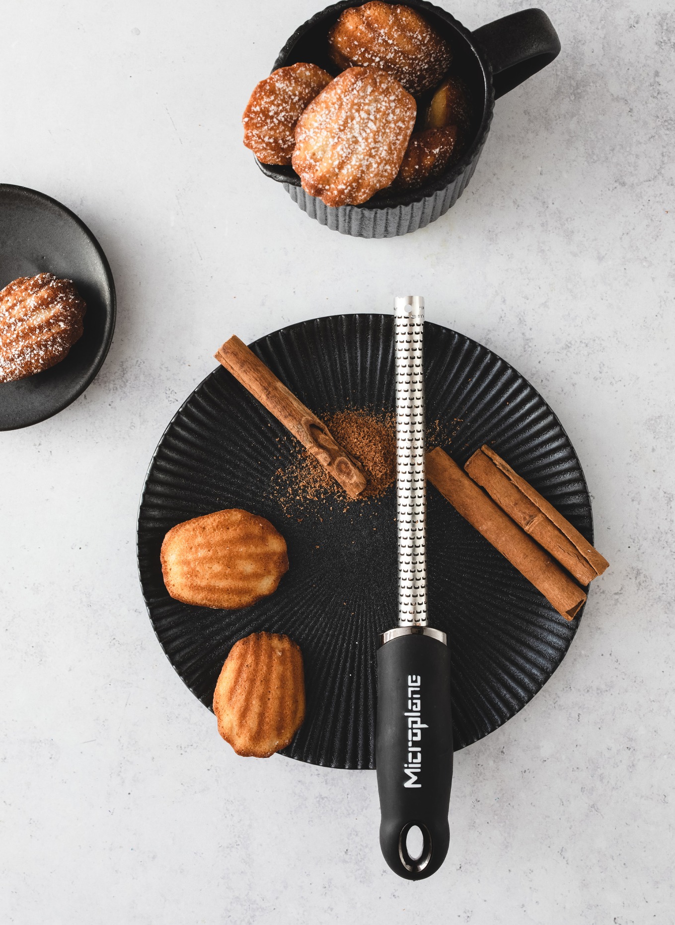 Microplane Gewürzreibe: SILBER / SCHWARZ