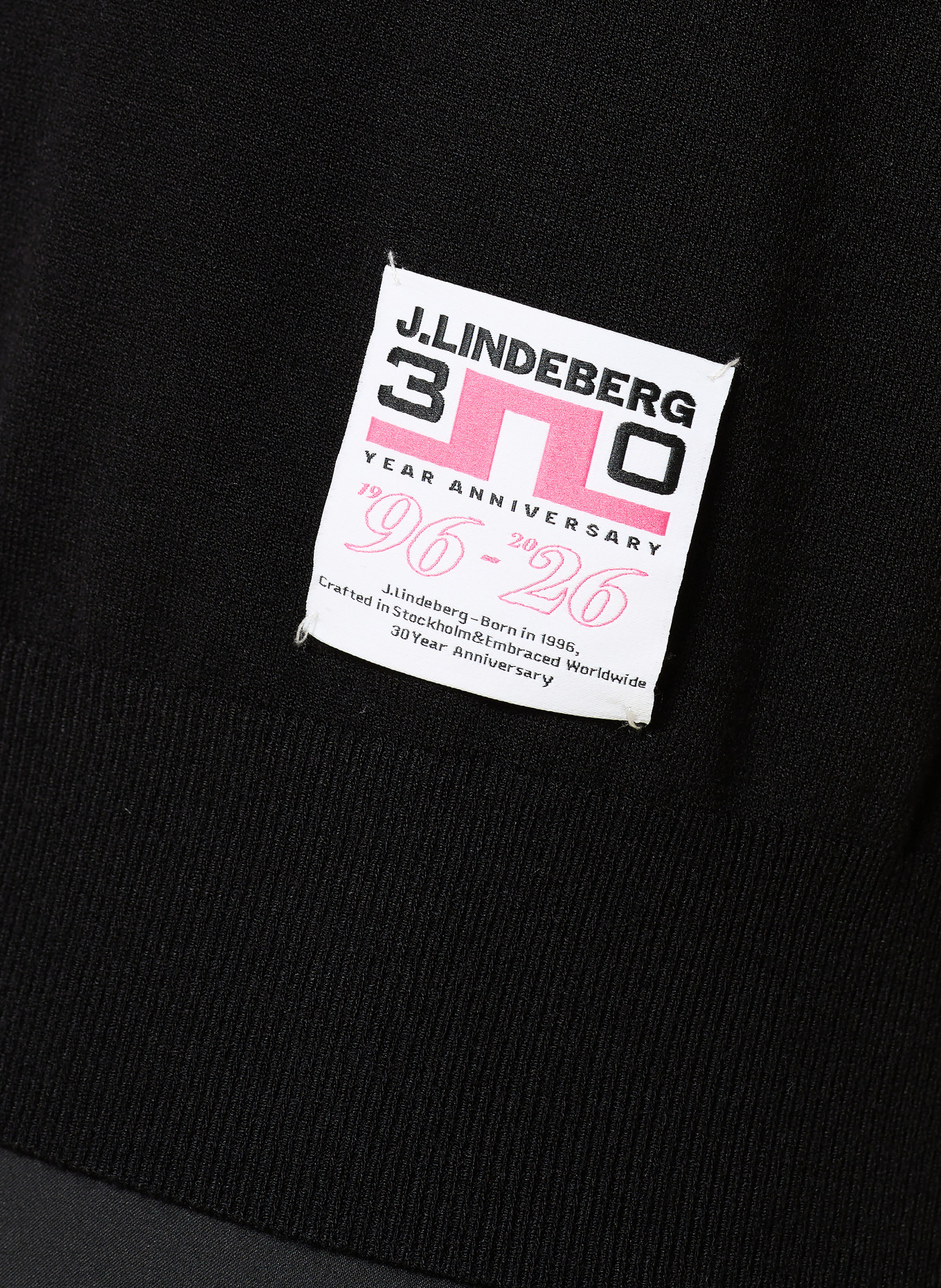 J.LINDEBERG pull sans manches: NOIR / BLANC