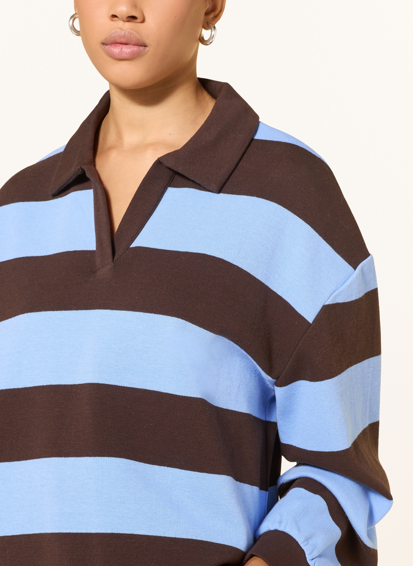 OPUS Rugby shirt GLOCKI: LIGHT BLUE / DARK BROWN