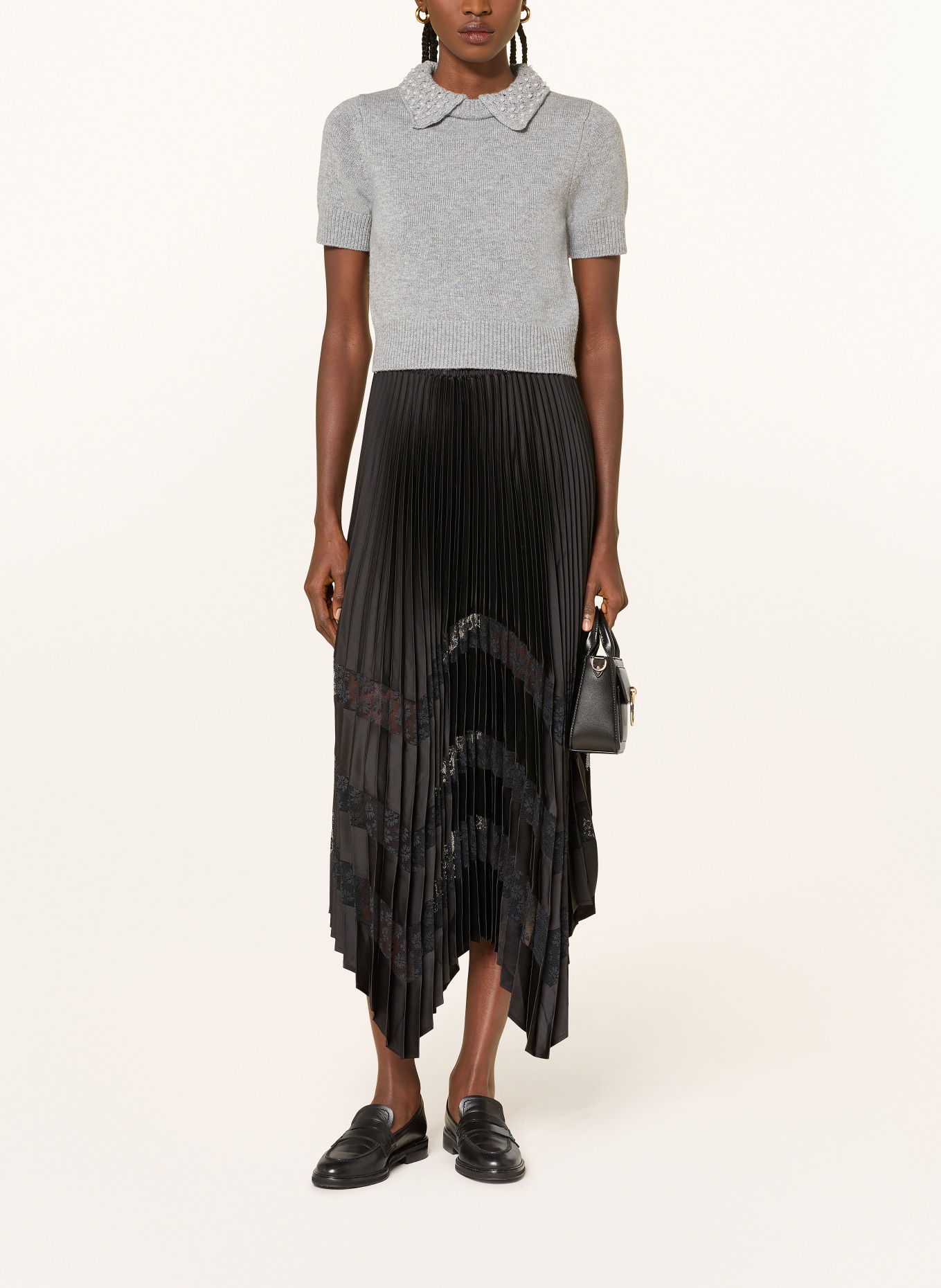 CLAUDIE PIERLOT Plisseerock aus Satin mit Spitze: SCHWARZ