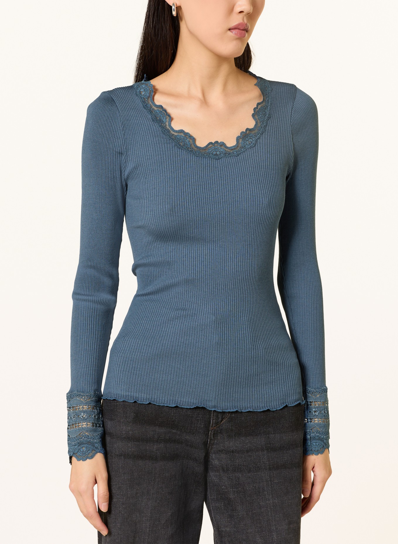 rosemunde Longsleeve BENITA aus Seide mit Spitze: BLAU