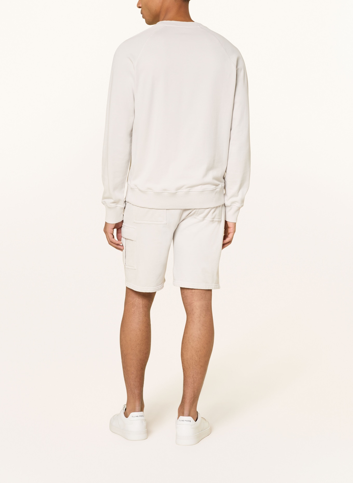 Juvia sweat shorts: LIGHT GRAY