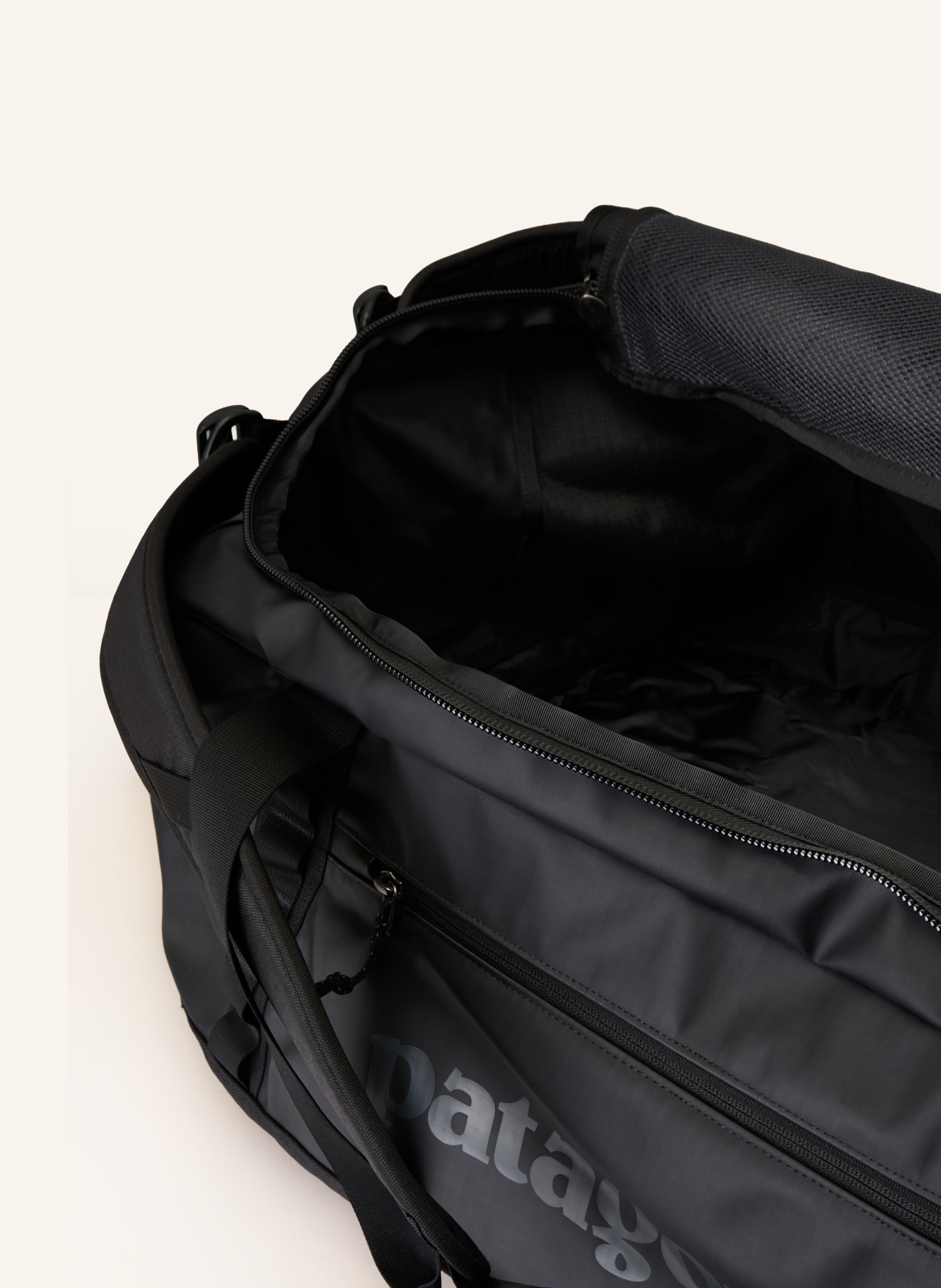 patagonia Cestovní taška BLACK HOLE® 70 l: ČERNÁ