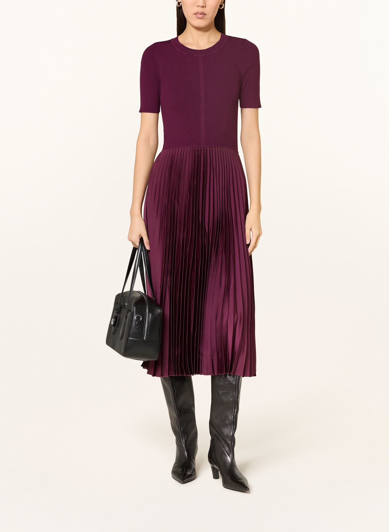BOSS Kleid FADRIDI im Materialmix mit Plissees: DUNKELROT