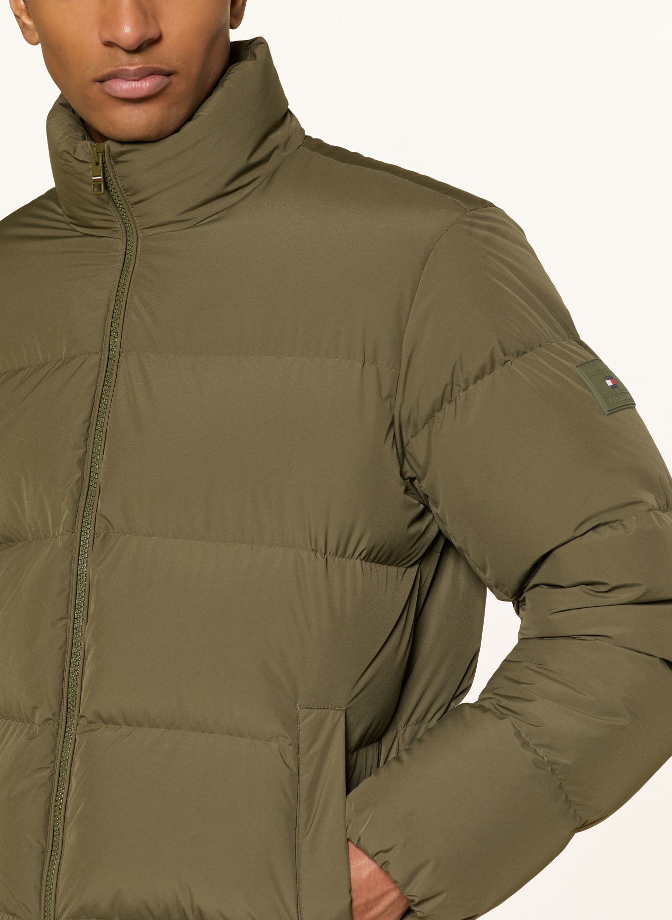 TOMMY HILFIGER Daunenjacke: KHAKI