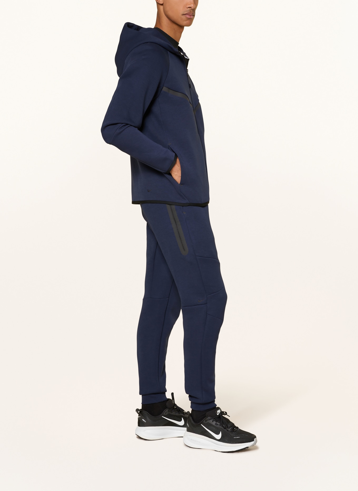 Nike Sweatpants TECH: DUNKELBLAU
