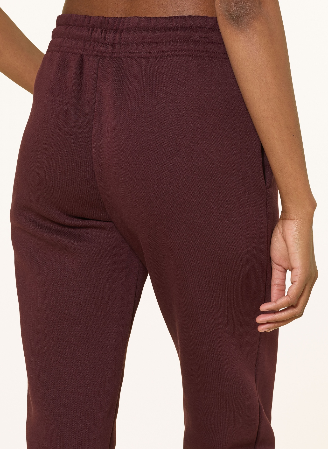 Nike Sweatpants SPORTSWEAR PHOENIX: DUNKELROT