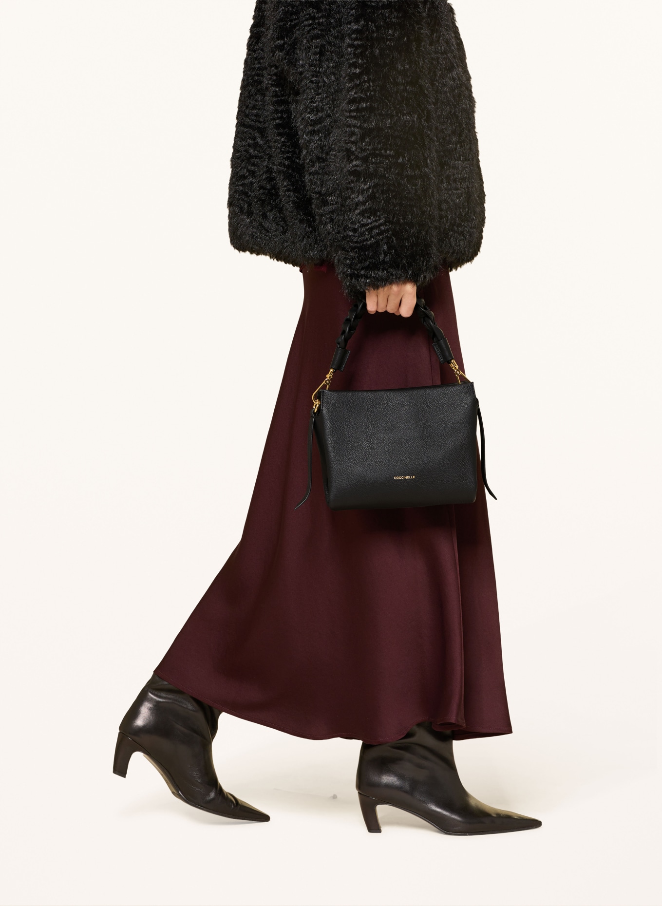 COCCINELLE Handtasche: SCHWARZ