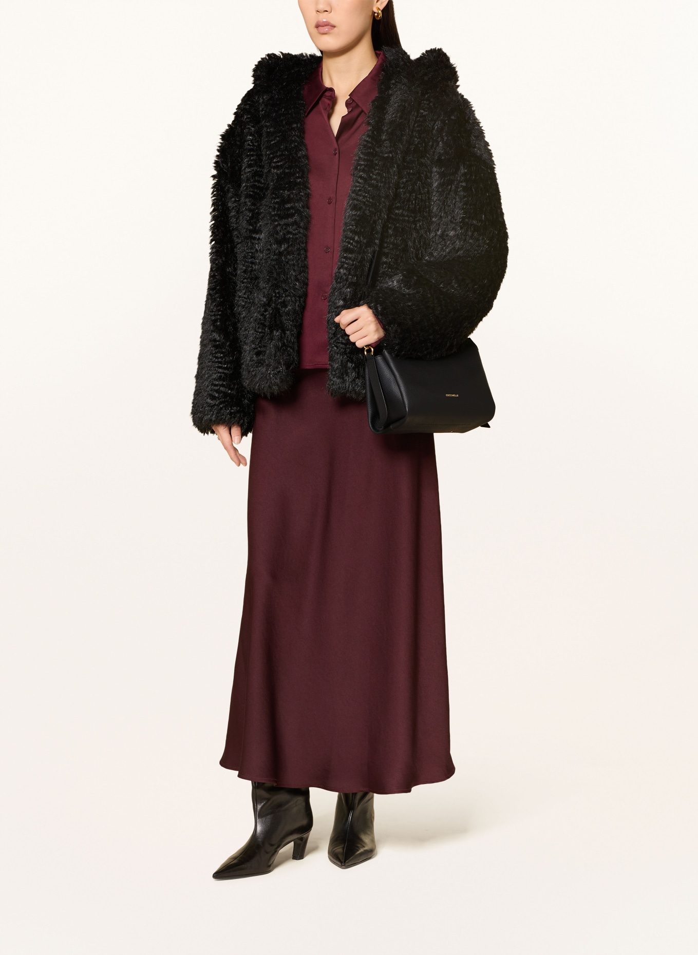 COCCINELLE Handtasche: SCHWARZ