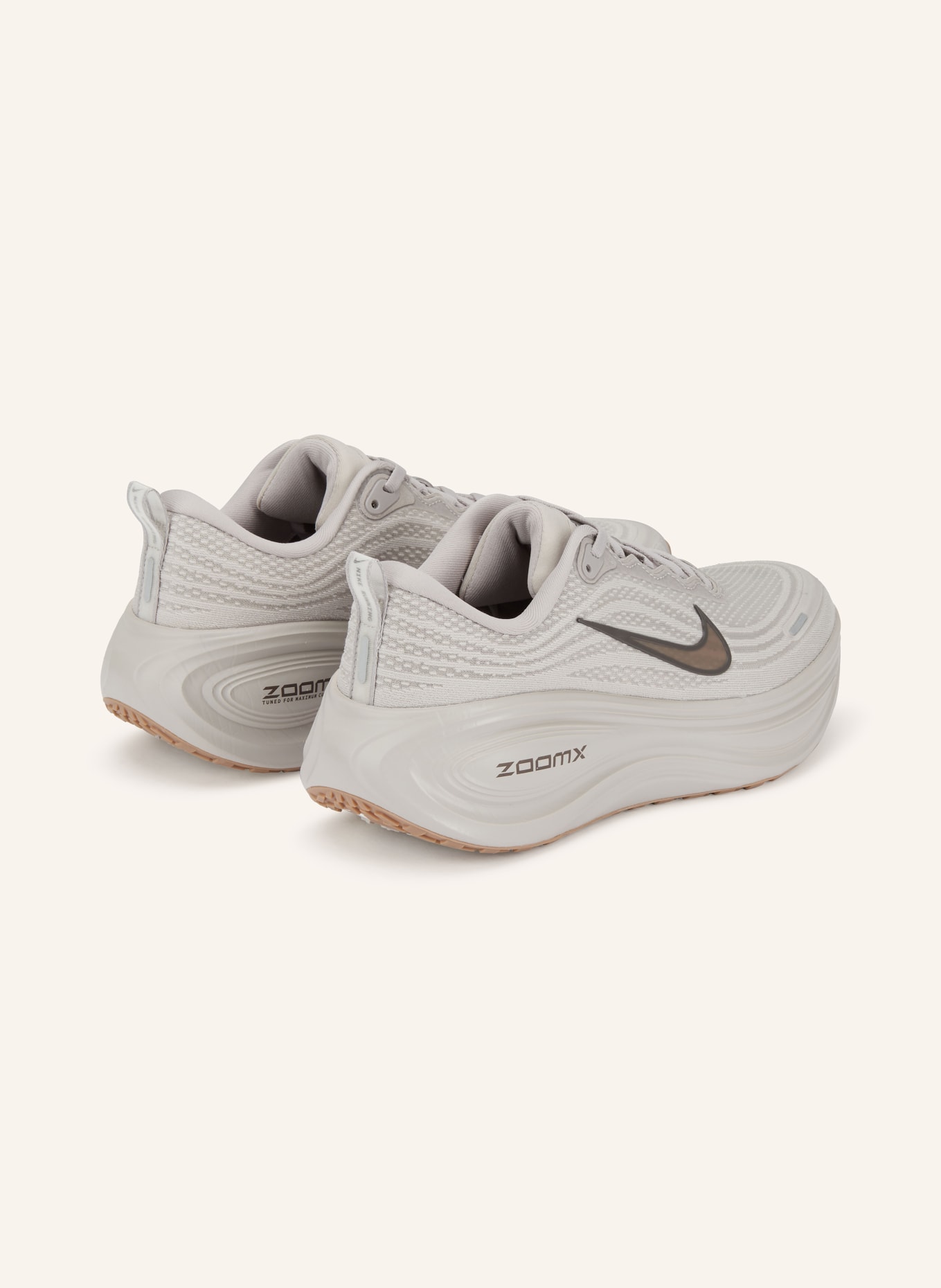 Nike Laufschuhe VOMERO PLUS: GRAU