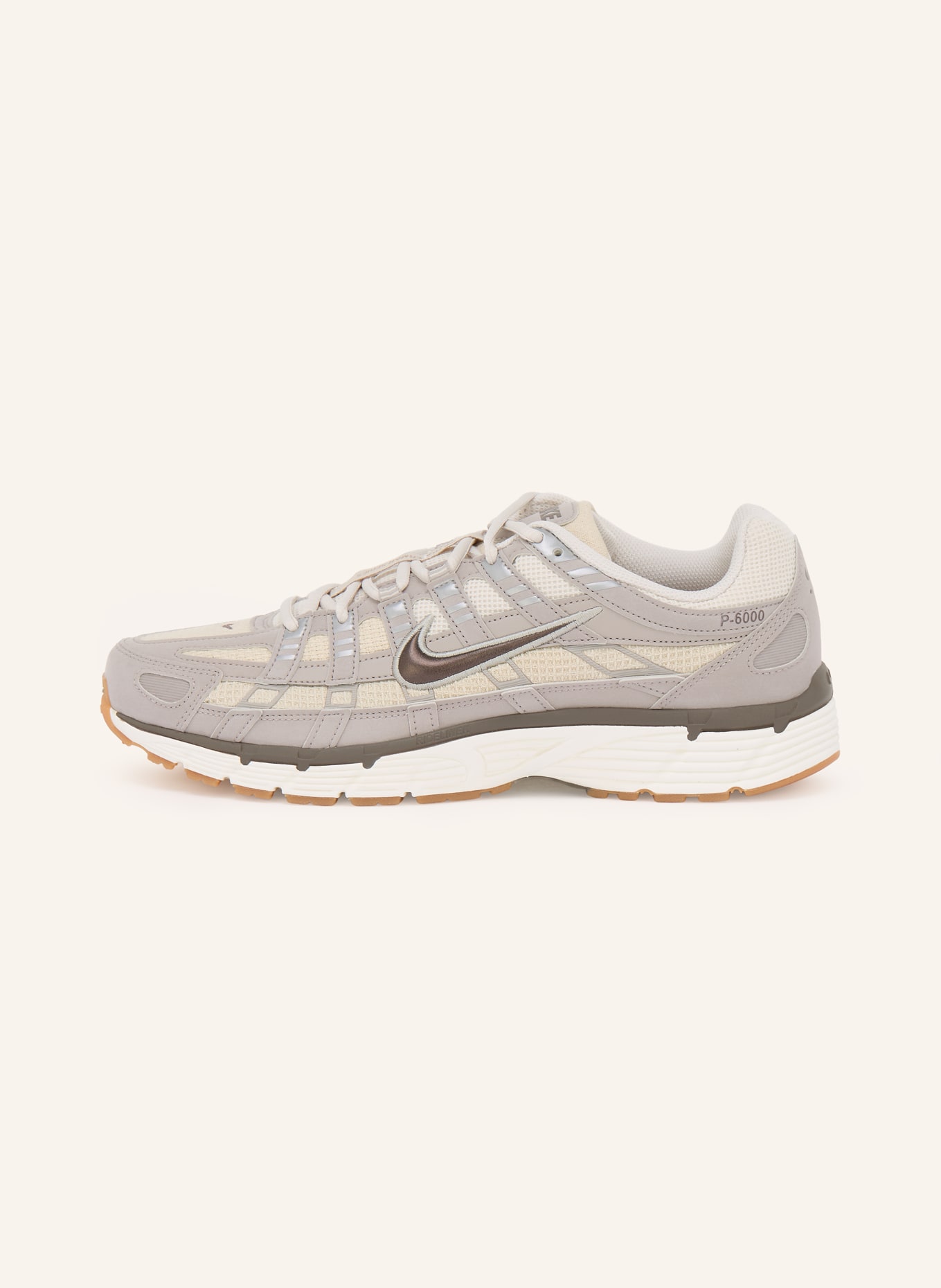 Nike Sneaker P-6000 SE: GRAU / ECRU / DUNKELGRAU