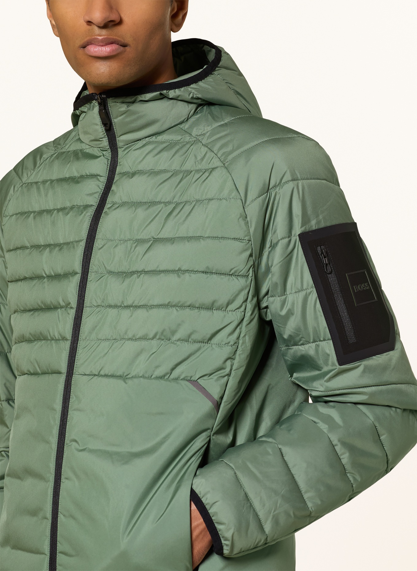 BOSS Steppjacke OW_URBANEX: GRÜN / SCHWARZ