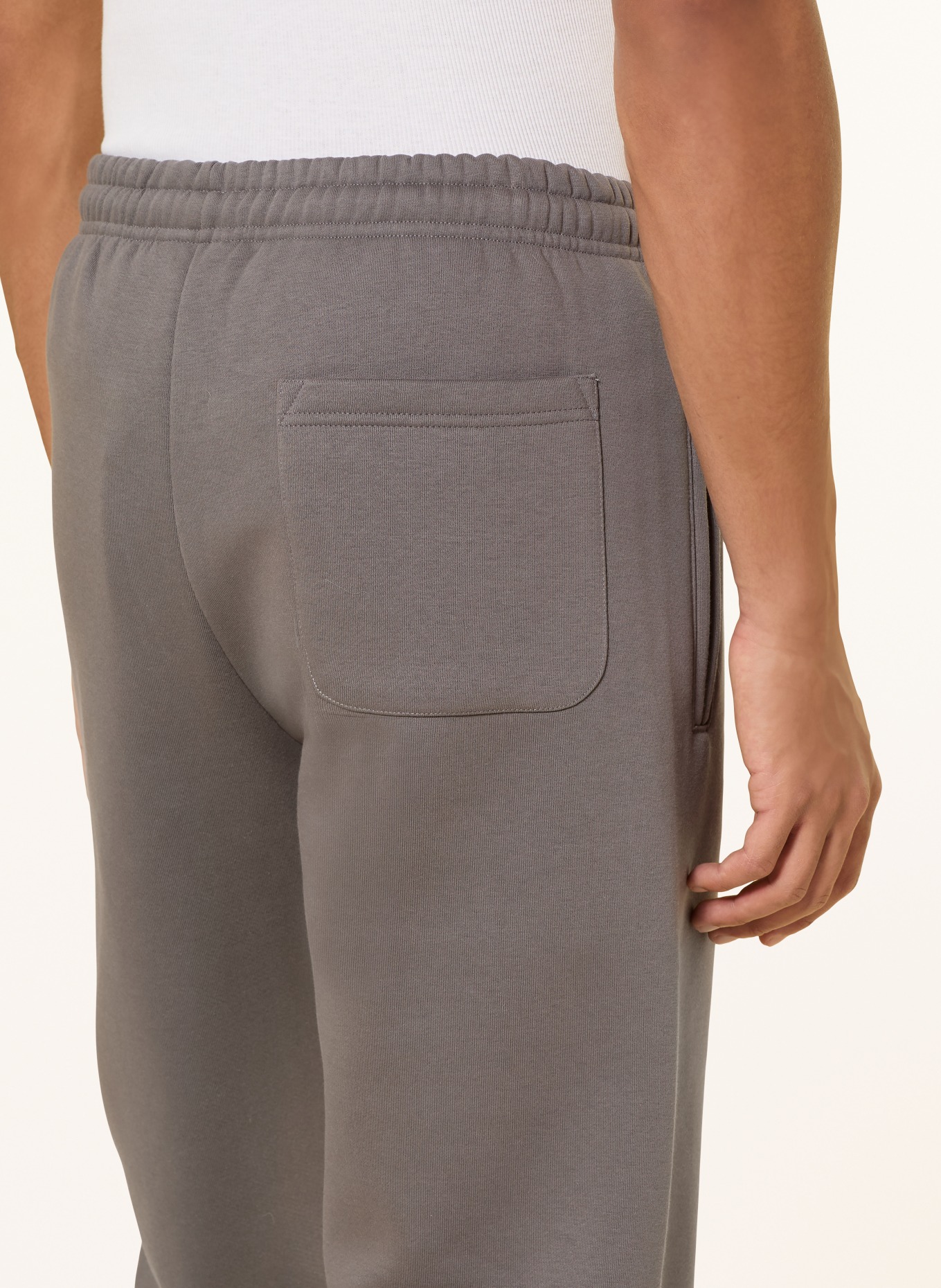 WRSTBHVR Sweatpants ILAY: TAUPE