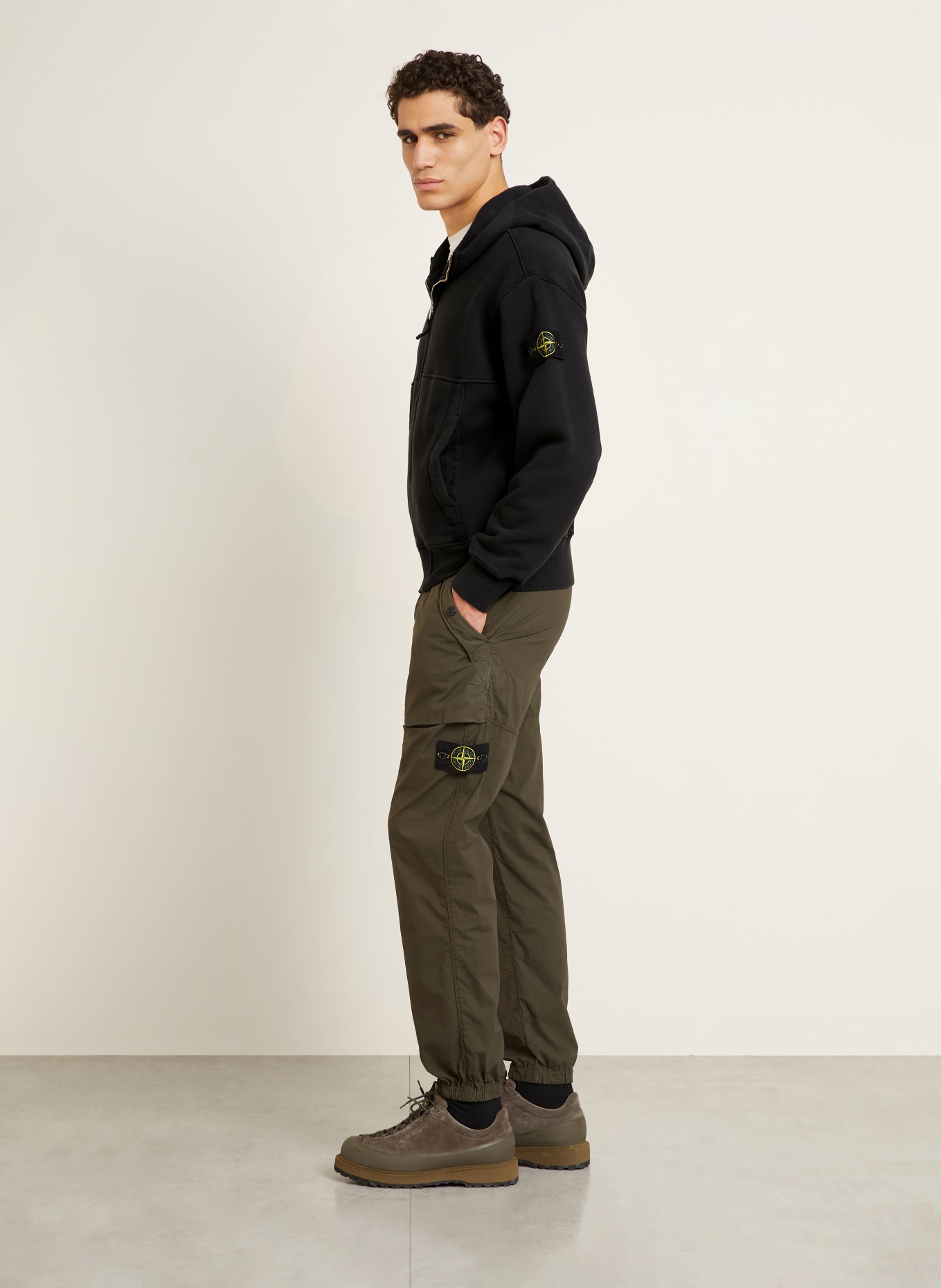 STONE ISLAND Sweatjacke: SCHWARZ