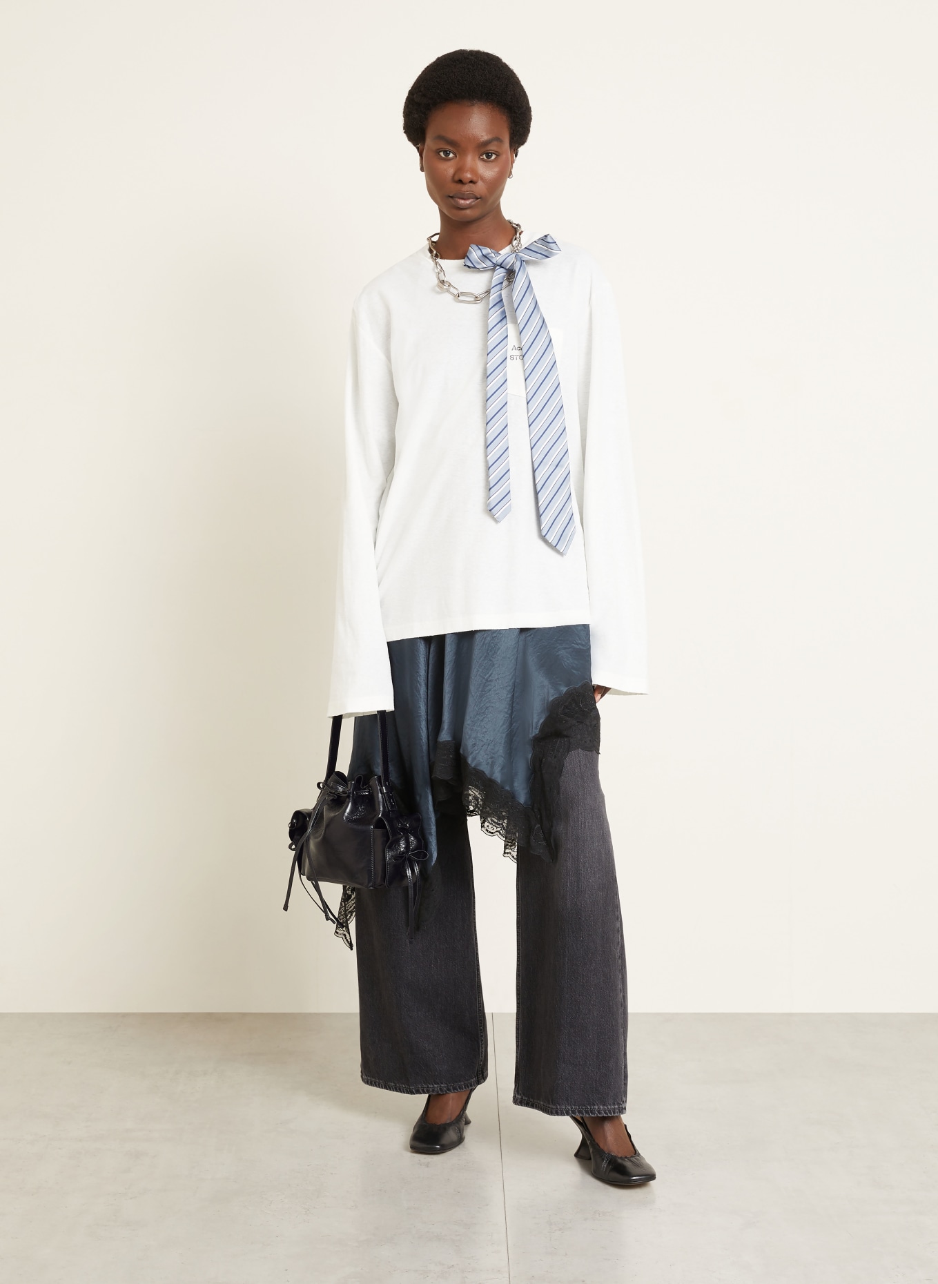 Acne Studios taška: ČERNÁ