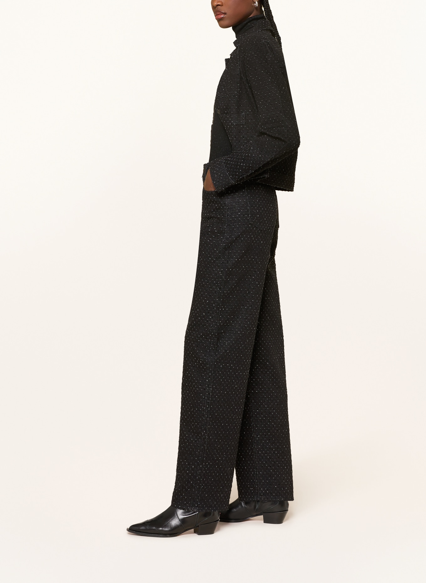 ARMANI EXCHANGE Barrel Jeans mit Schmucksteinen: MC329 BLACK DENIM/BLACK