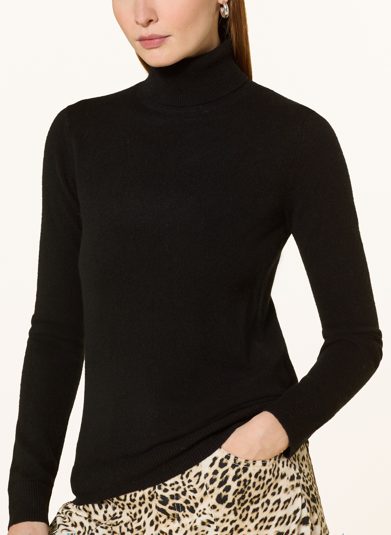 FROM FUTURE Cashmere turtleneck sweater: BLACK