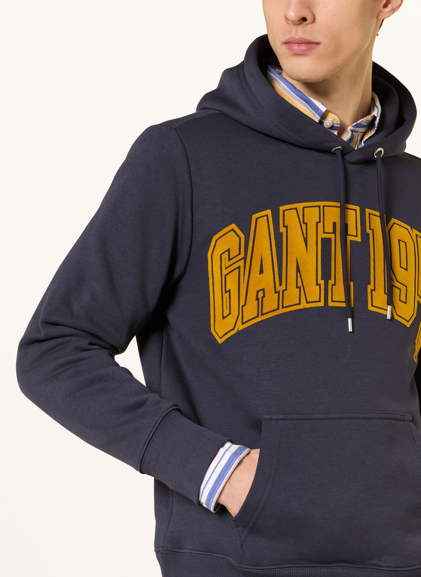 GANT Hoodie: DUNKELBLAU