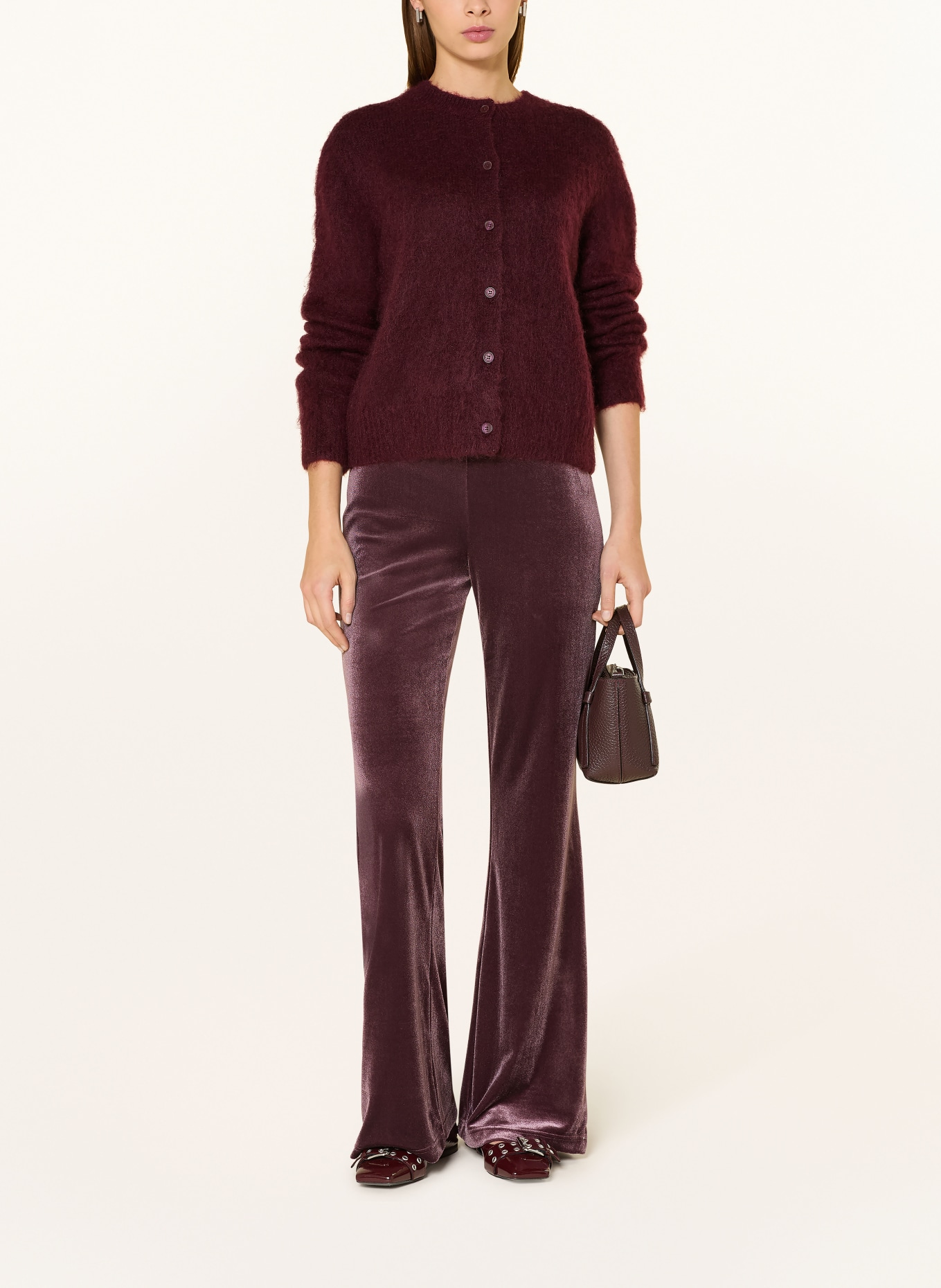 lollys laundry Marlenehose CASEYLL aus Samt: DUNKELLILA