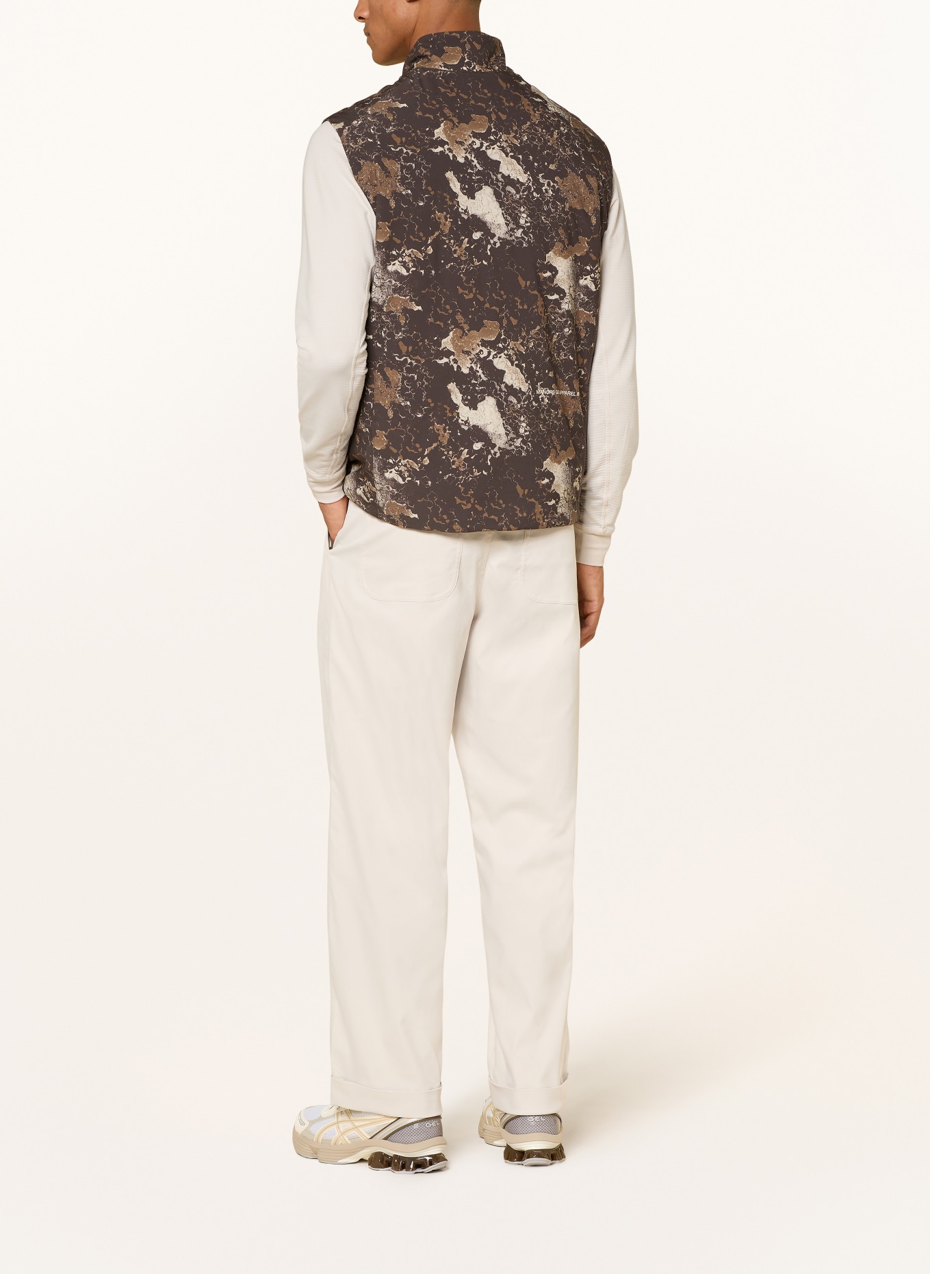 MANORS Kamizelka funkcjonalna WOODLAND COURSE: CIEMNOBRĄZOWY / BRĄZOWY / BEŻOWY