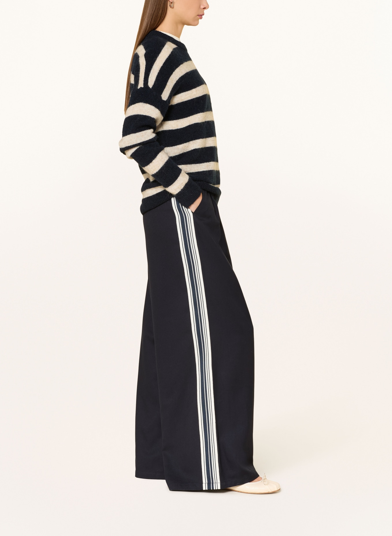 Marc O'Polo DENIM Marlenehose mit Galonstreifen: DUNKELBLAU / WEISS