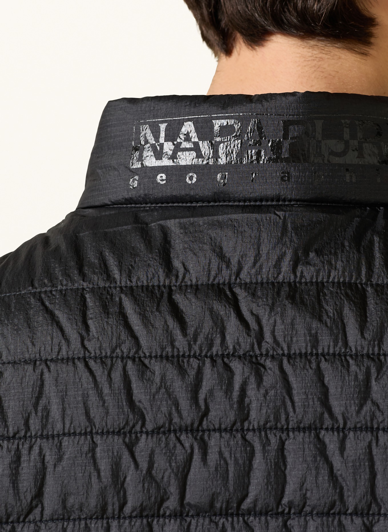 NAPAPIJRI Steppweste AMIATA: SCHWARZ