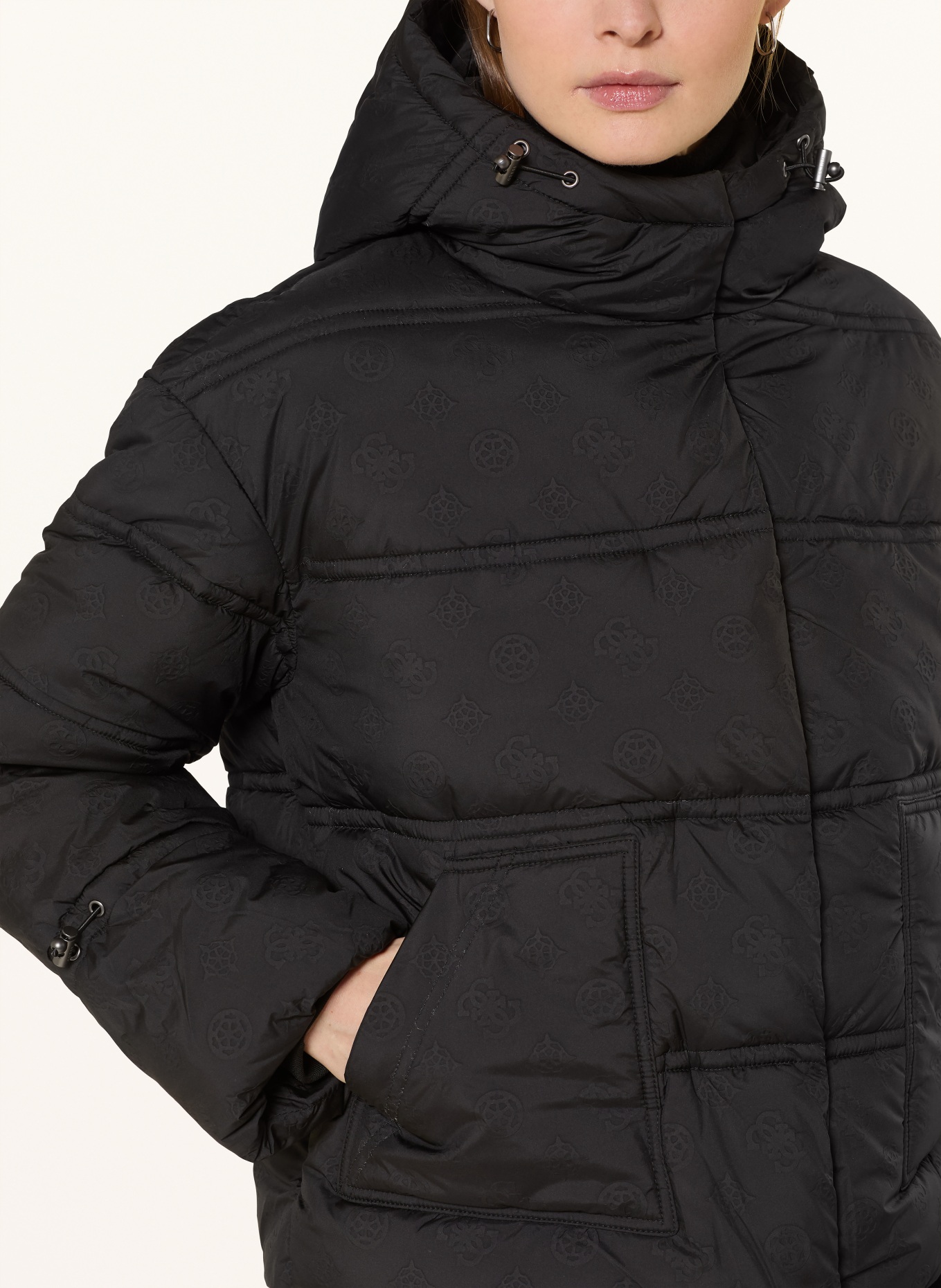 GUESS Steppjacke DAISY: SCHWARZ