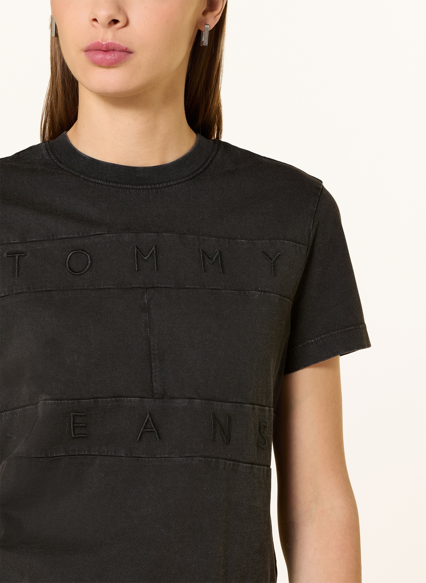 TOMMY JEANS T-Shirt: SCHWARZ