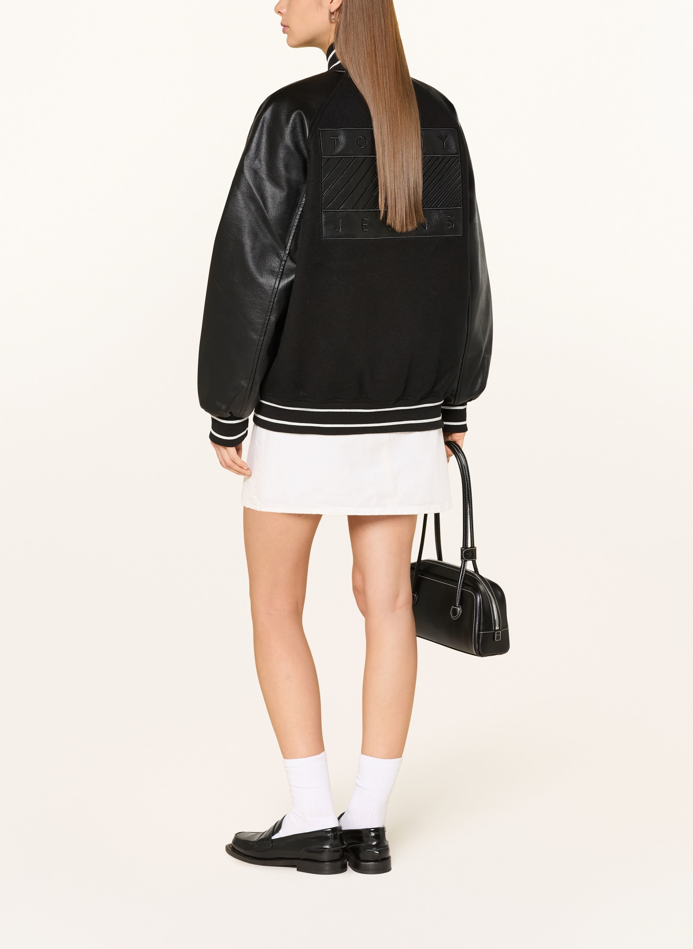 TOMMY JEANS College-Jacke im Materialmix: SCHWARZ