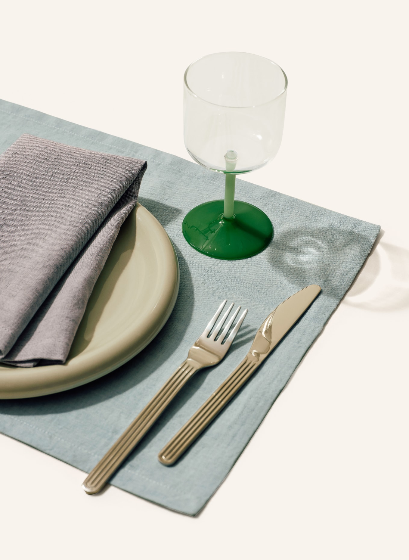 HAY Zestaw 4 obrusów TAVOLO: JASNOZIELONY