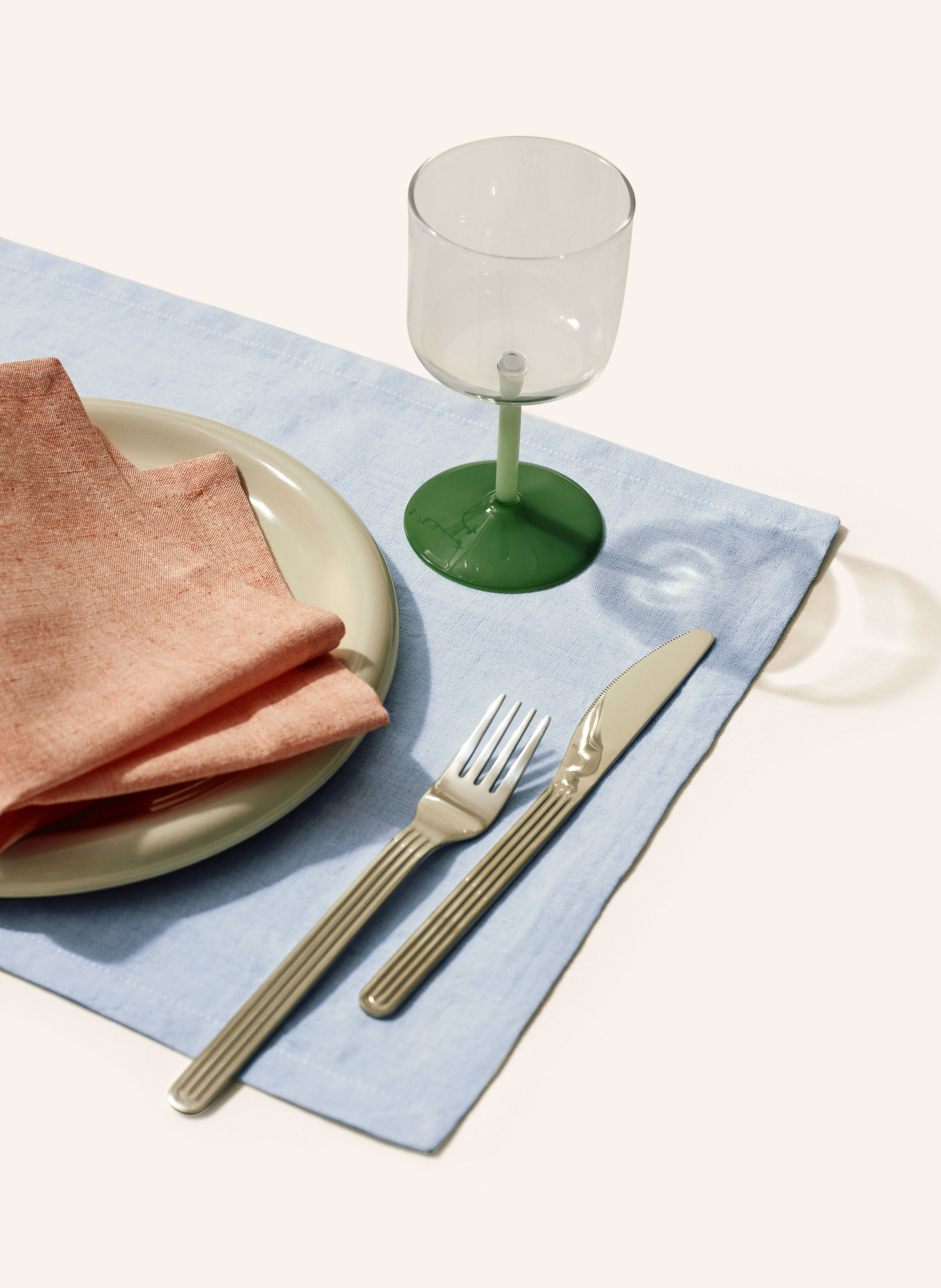 HAY Zestaw 4 obrusów TAVOLO: JASNONIEBIESKI