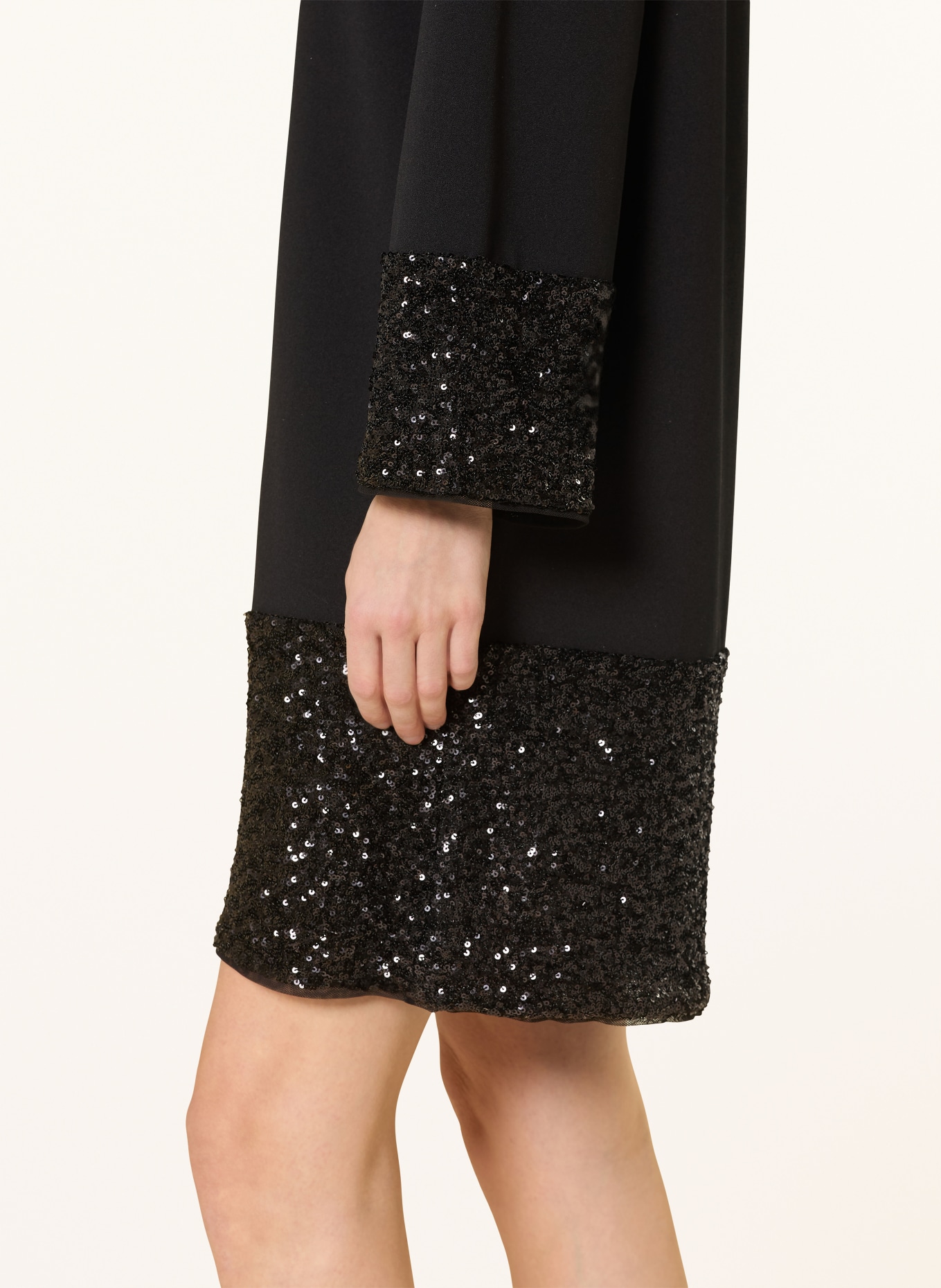 s.Oliver BLACK LABEL Cocktailkleid: SCHWARZ