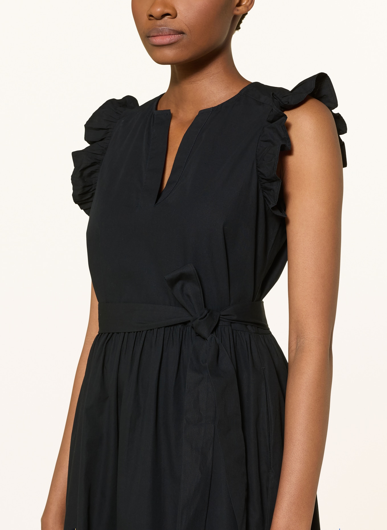 SELECTED Femme Šaty s volánky: ČERNÁ