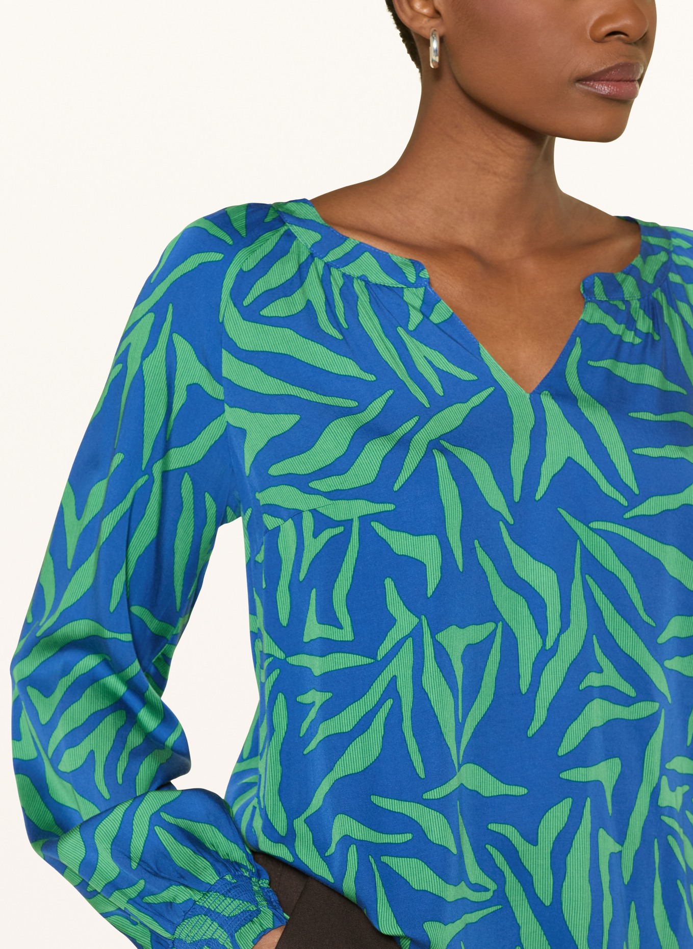 CARTOON Blusenshirt: BLAU / GRÜN