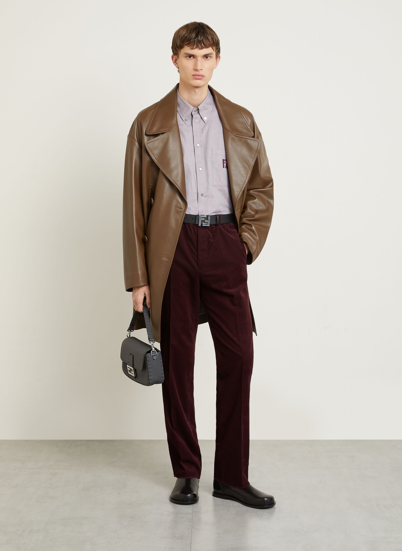 FENDI Spodnie z sztruksu Regular Fit: CIEMNOCZERWONY