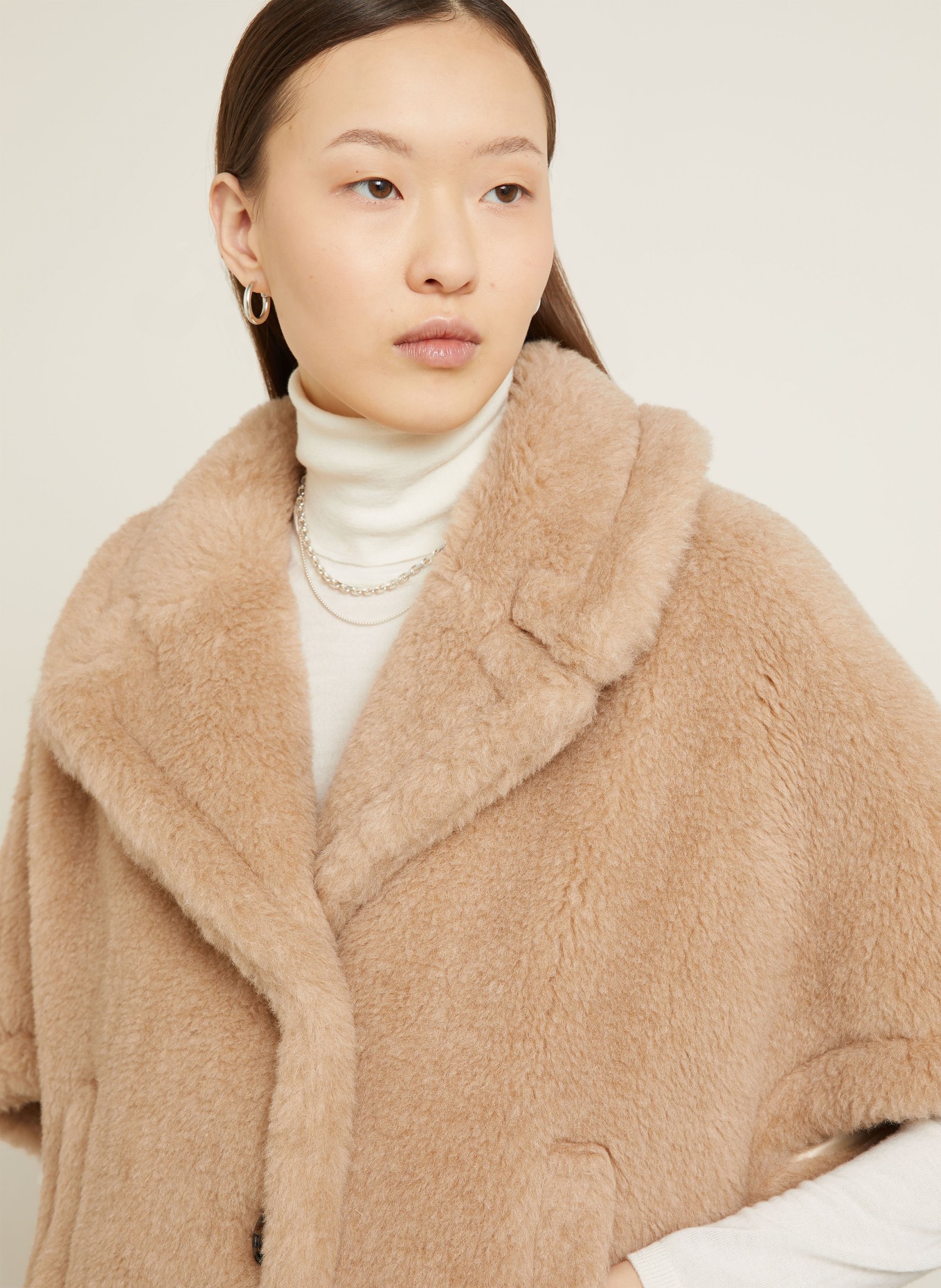 Max Mara Teddyfell-Cape CORVINO mit Alpaka: CAMEL