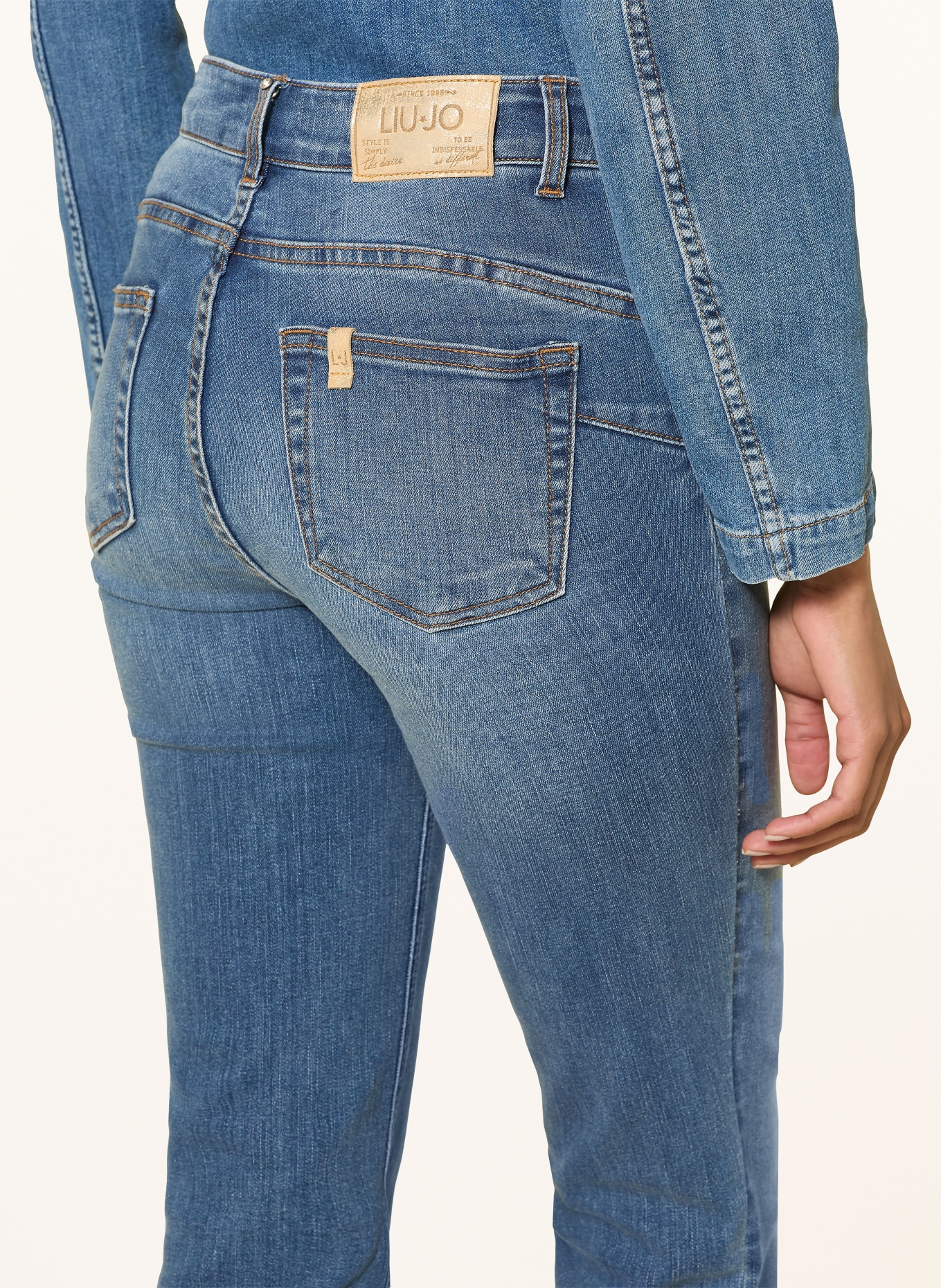 LIU JO Flared Jeans BEAT: 79012 Den.Blu world dk was