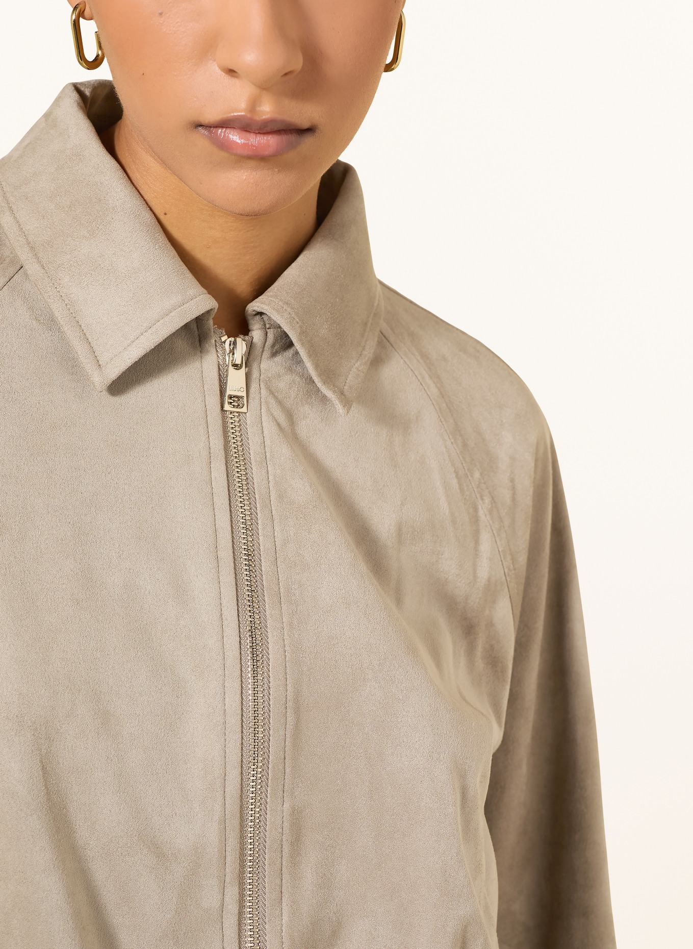 LIU JO Bunda v koženém vzhledu: ŠEDÁ