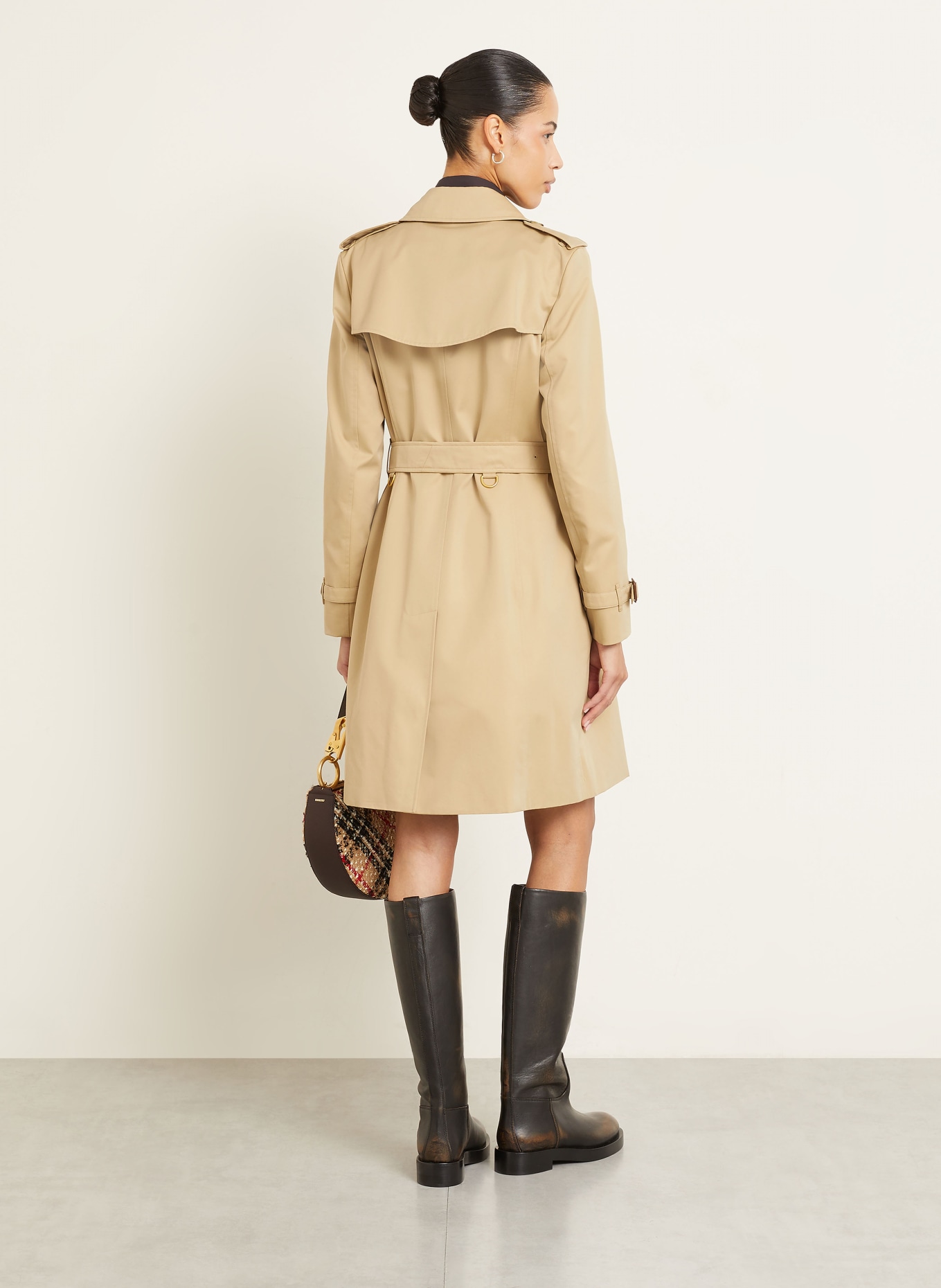 BURBERRY Trenchcoat: BEIGE