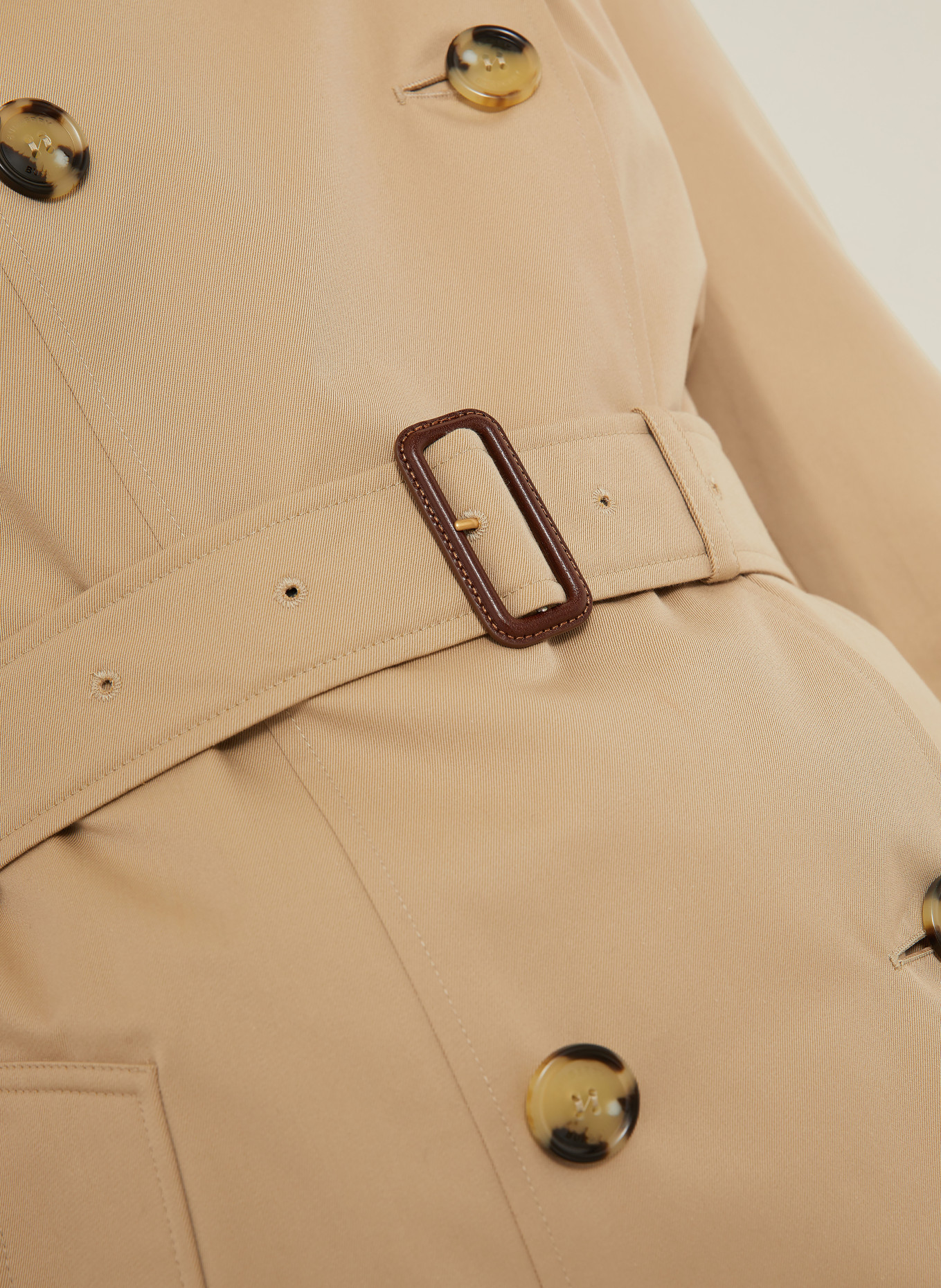 BURBERRY trenchcoat: BÉŽOVÁ