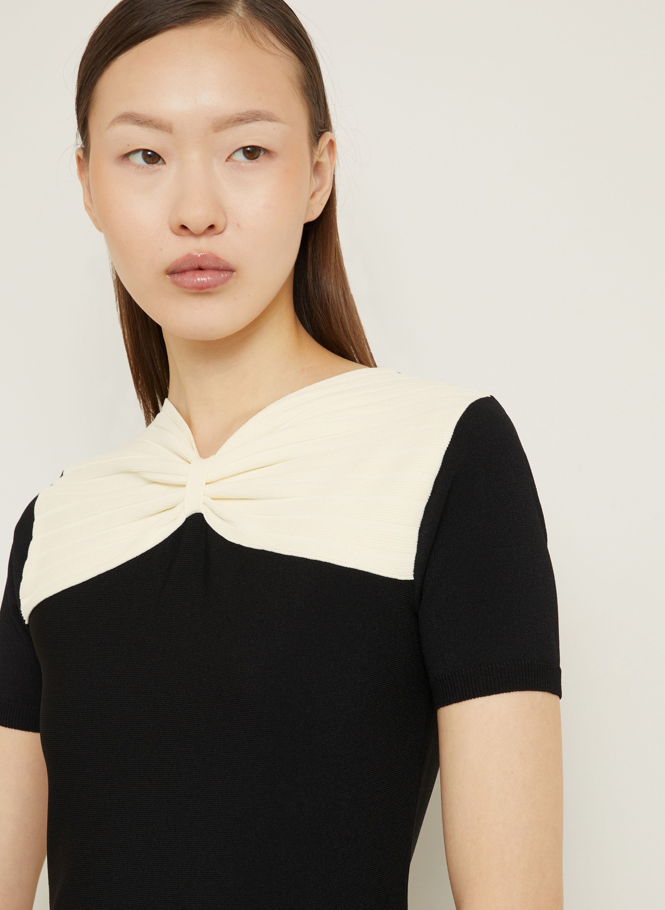 VALENTINO Strickkleid: SCHWARZ / CREME