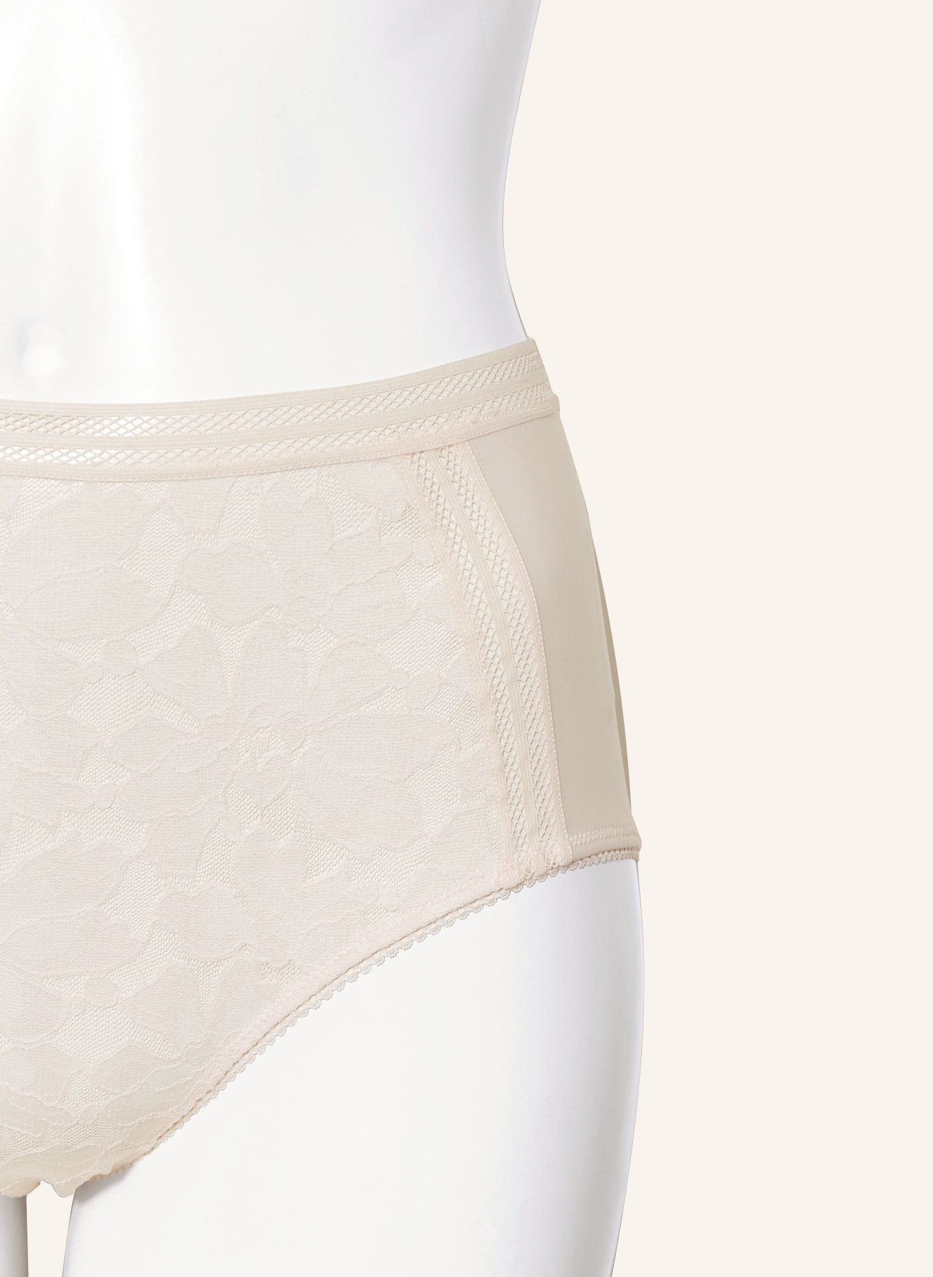Passionata Taillenslip GARDENIA: CREME