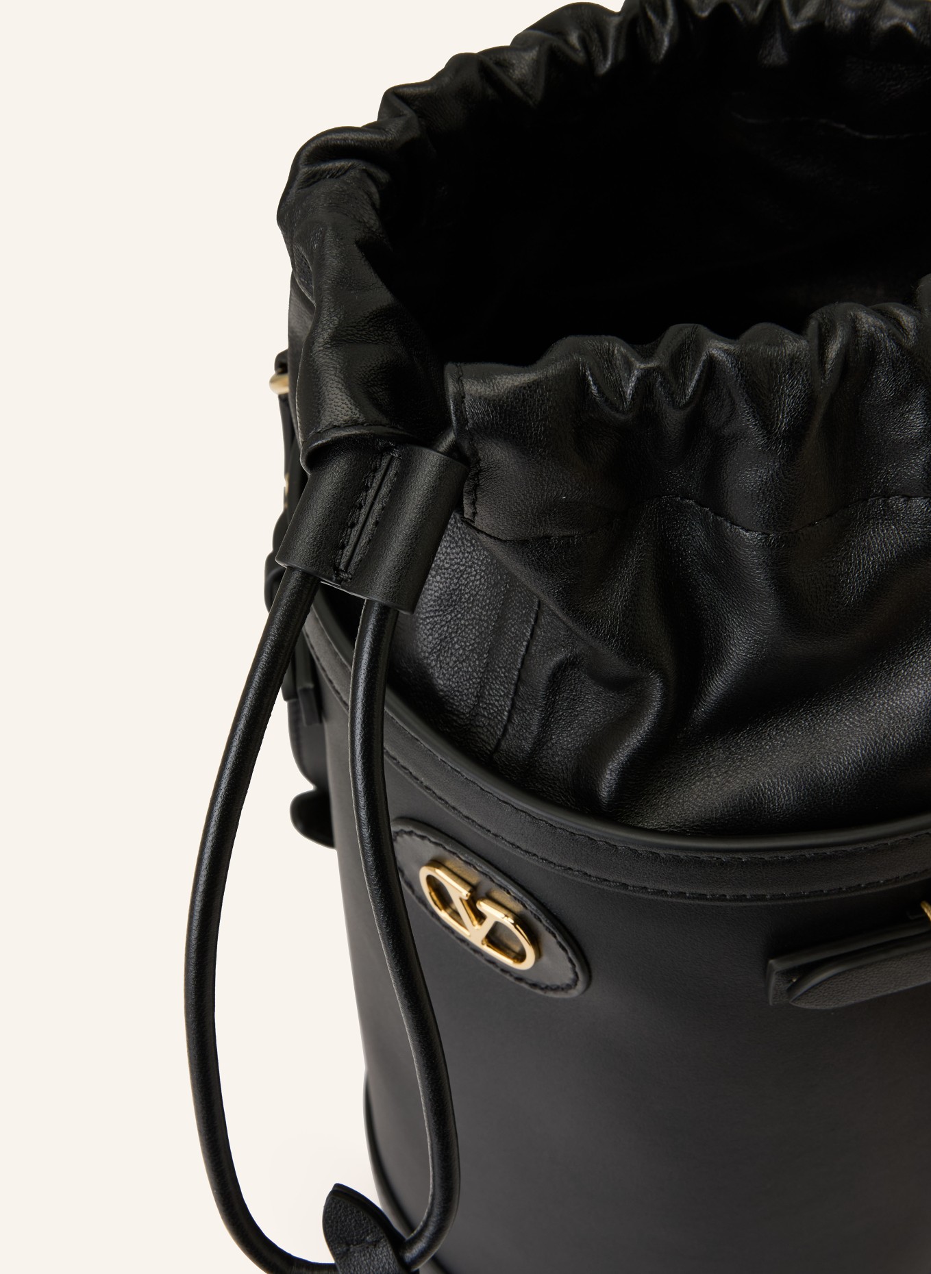 VALENTINO GARAVANI Beuteltasche ANTIBES: SCHWARZ