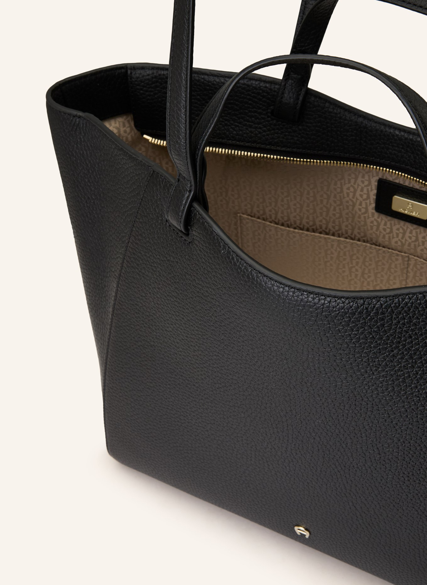 AIGNER PURA Shopper: BLACK / GOLD