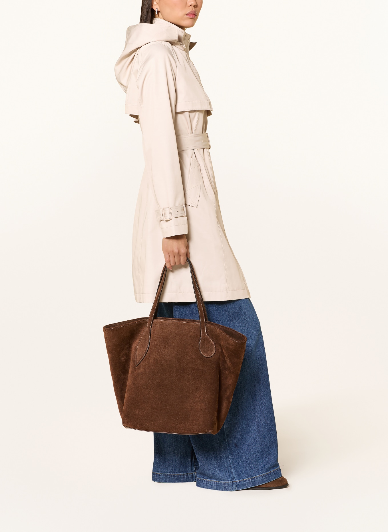 comma Trench coat with detachable hood: BEIGE