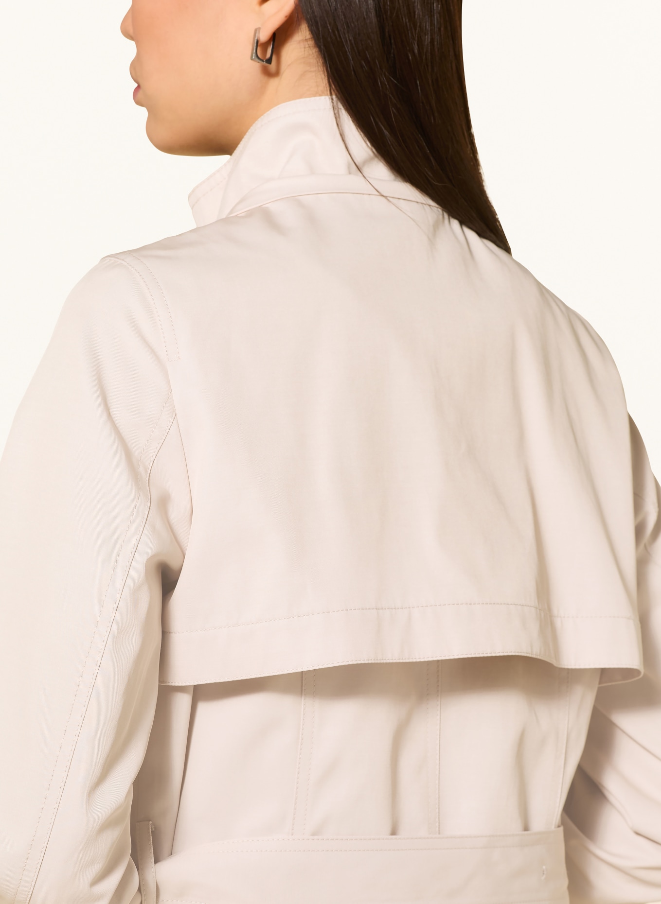 comma Trench coat with detachable hood: BEIGE