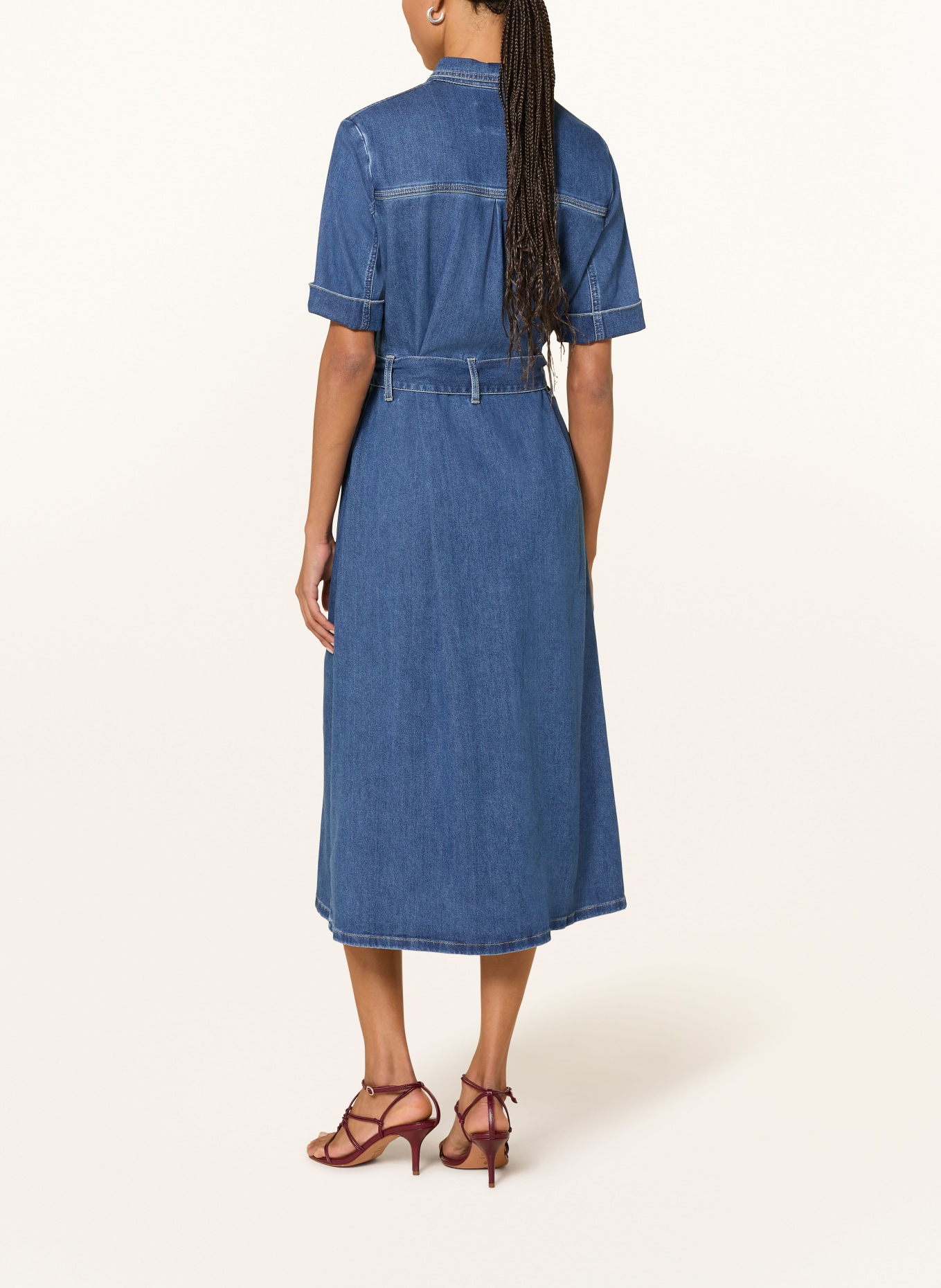 s.Oliver BLACK LABEL Košilové šaty v džínovém stylu: MODRÁ