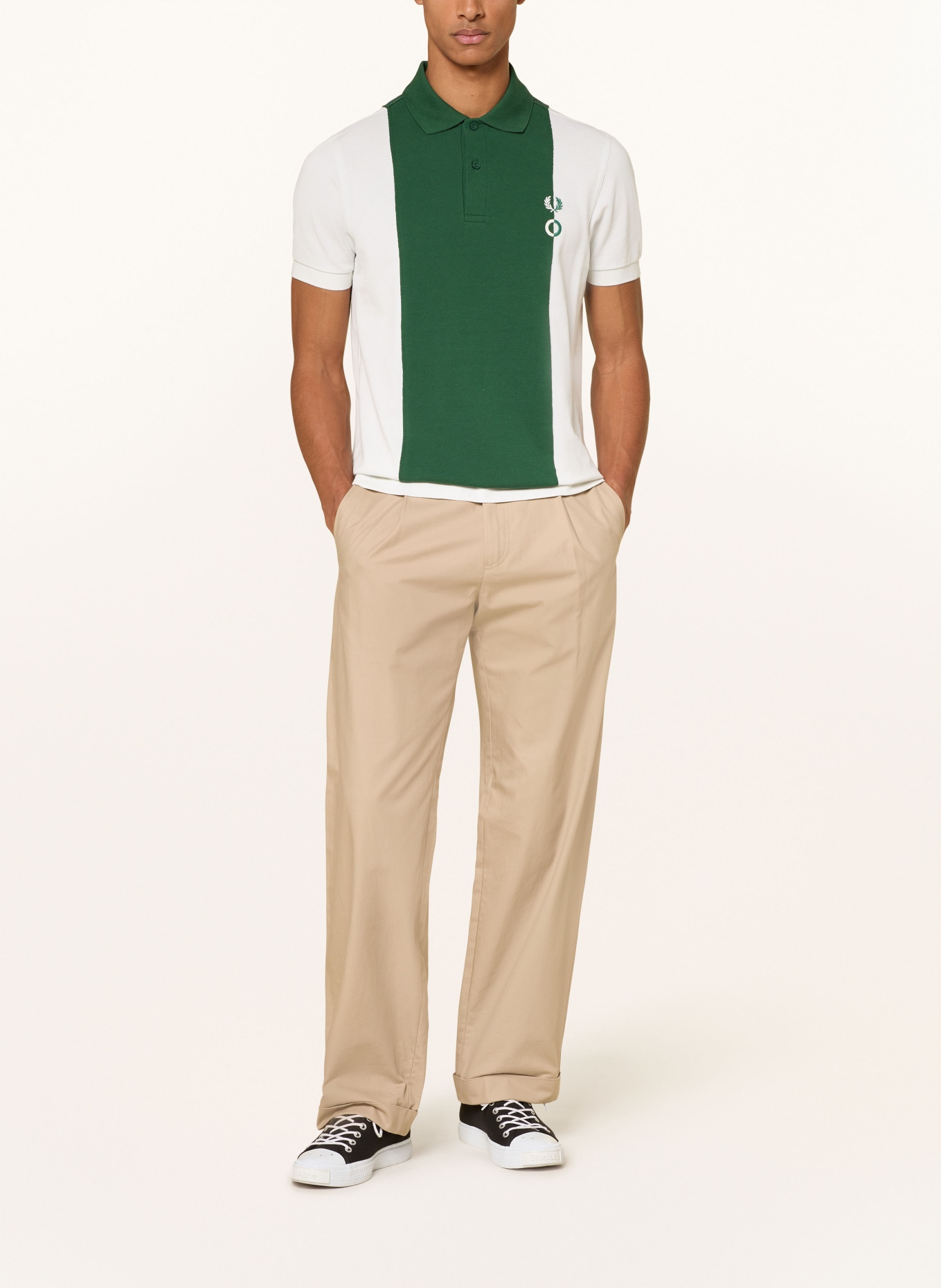 FRED PERRY Piqué-Poloshirt: ECRU / DUNKELGRÜN