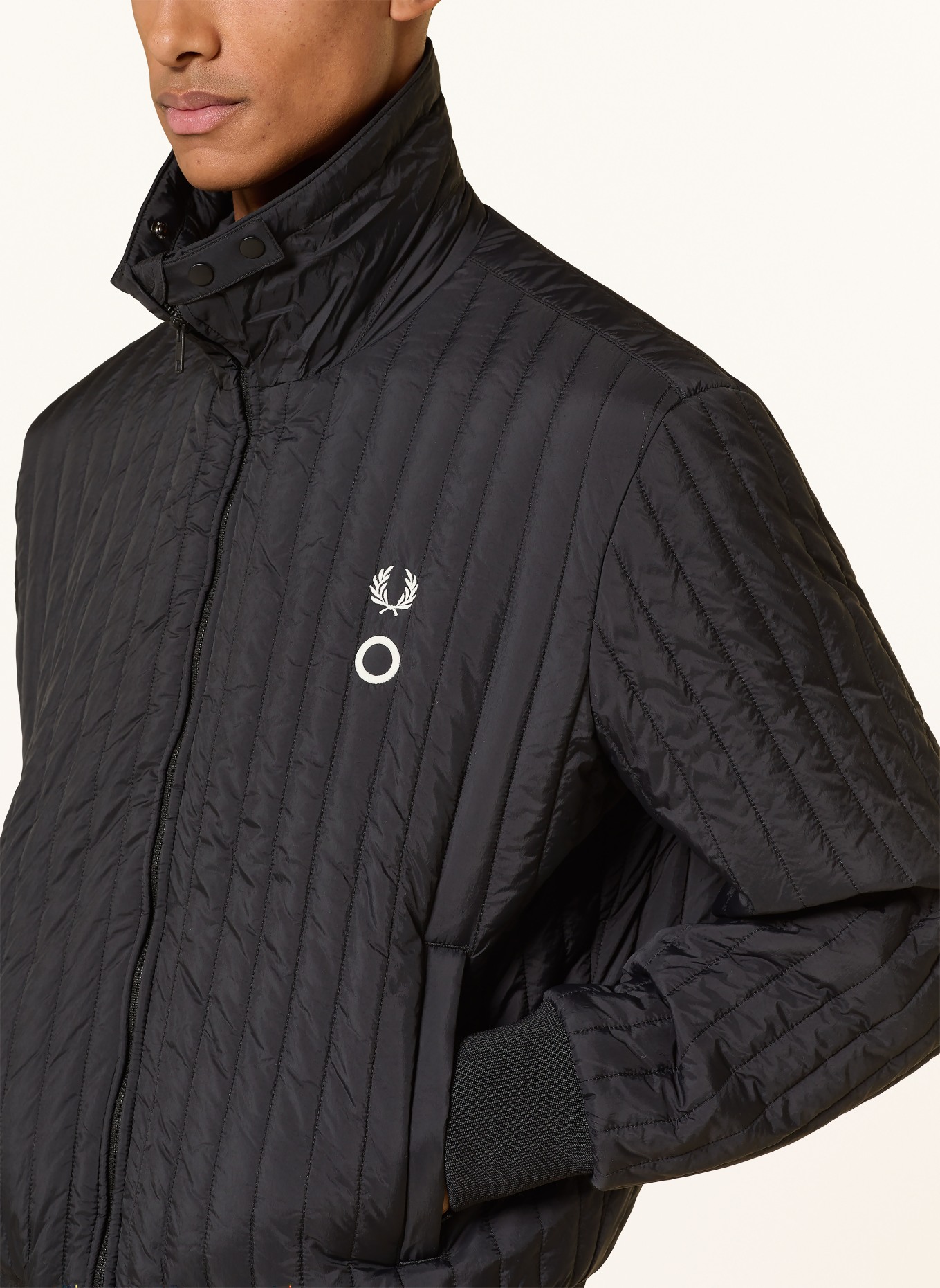 FRED PERRY Steppjacke: SCHWARZ